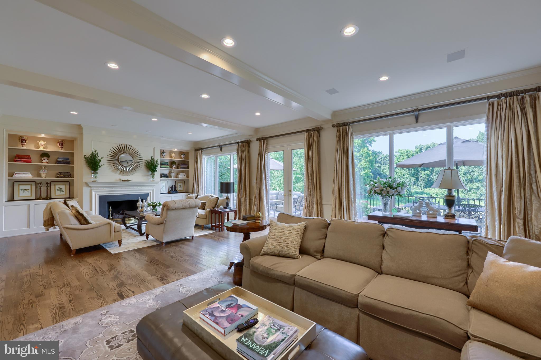 HIDDEN HILL FARM LANE - Residential