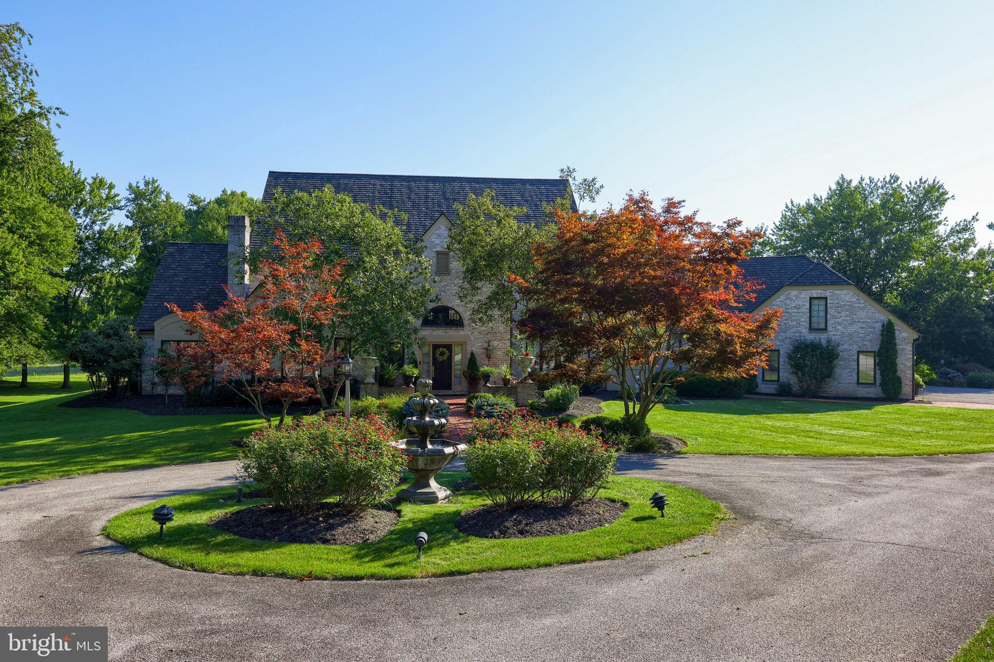 HIDDEN HILL FARM LANE - Residential