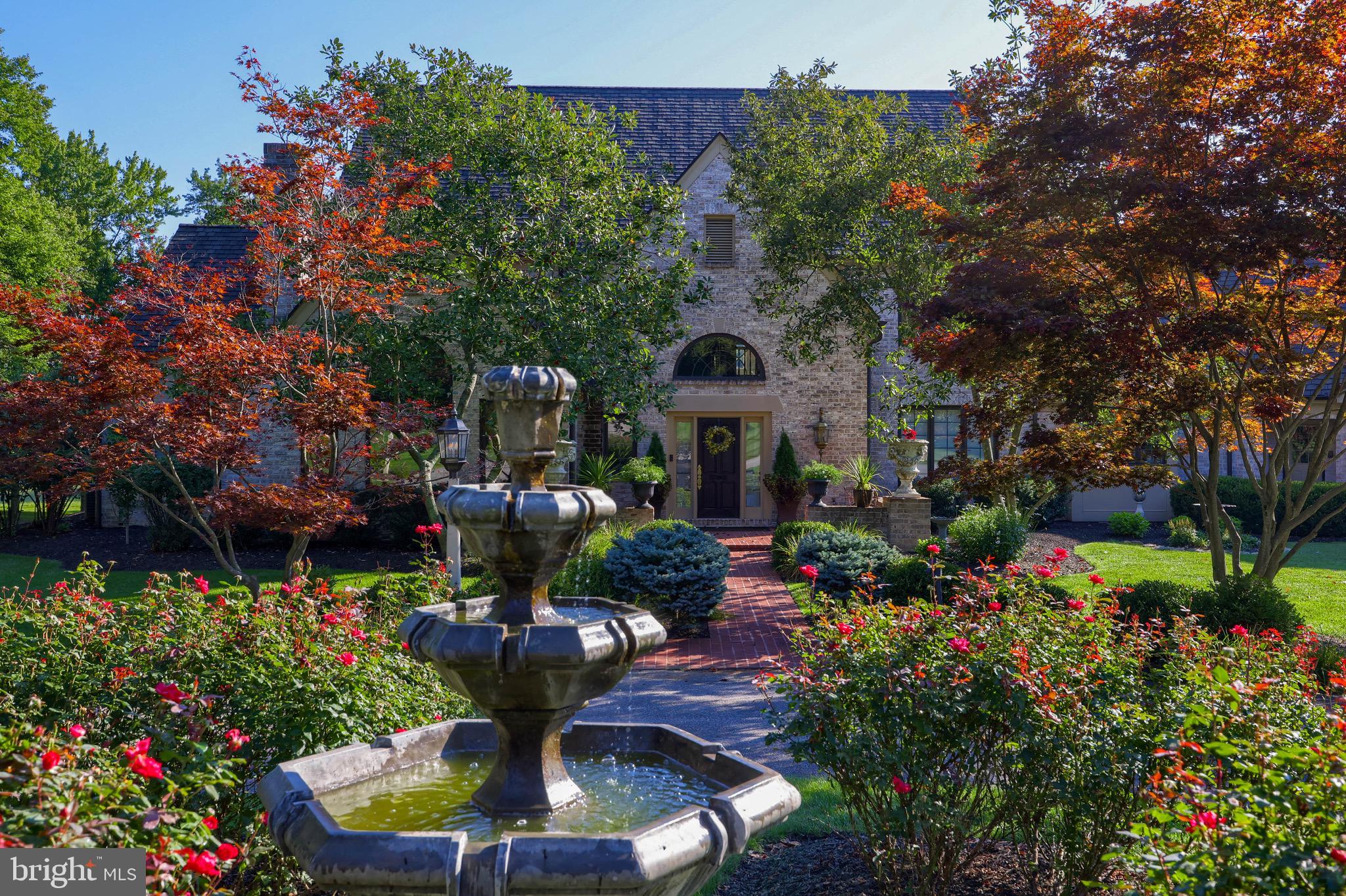 HIDDEN HILL FARM LANE - Residential