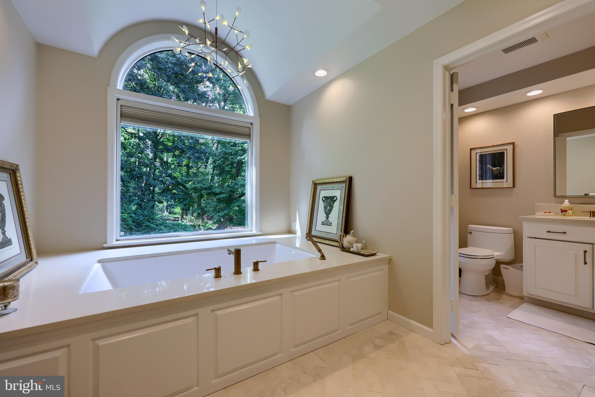 HIDDEN HILL FARM LANE - Residential