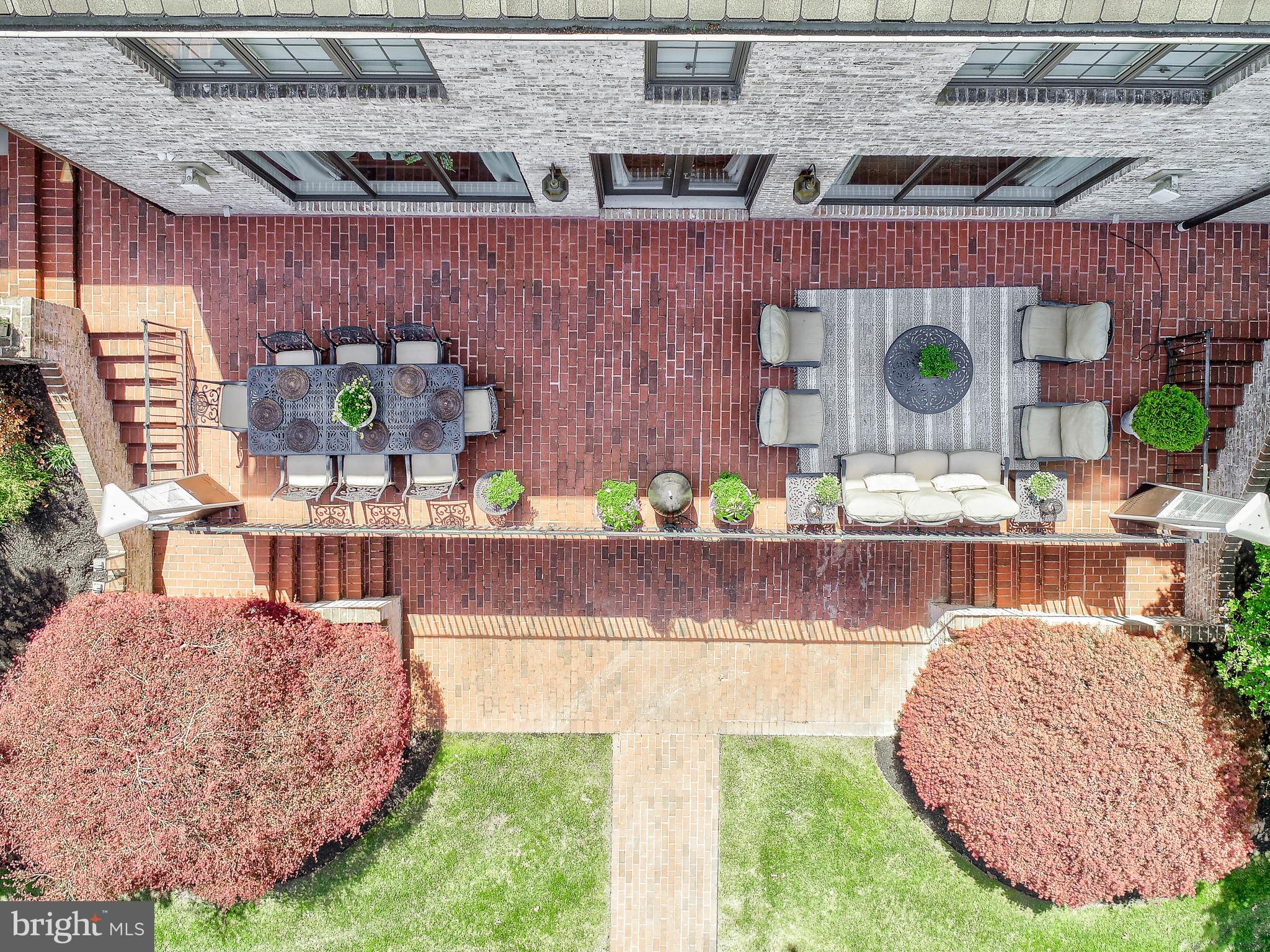 HIDDEN HILL FARM LANE - Residential