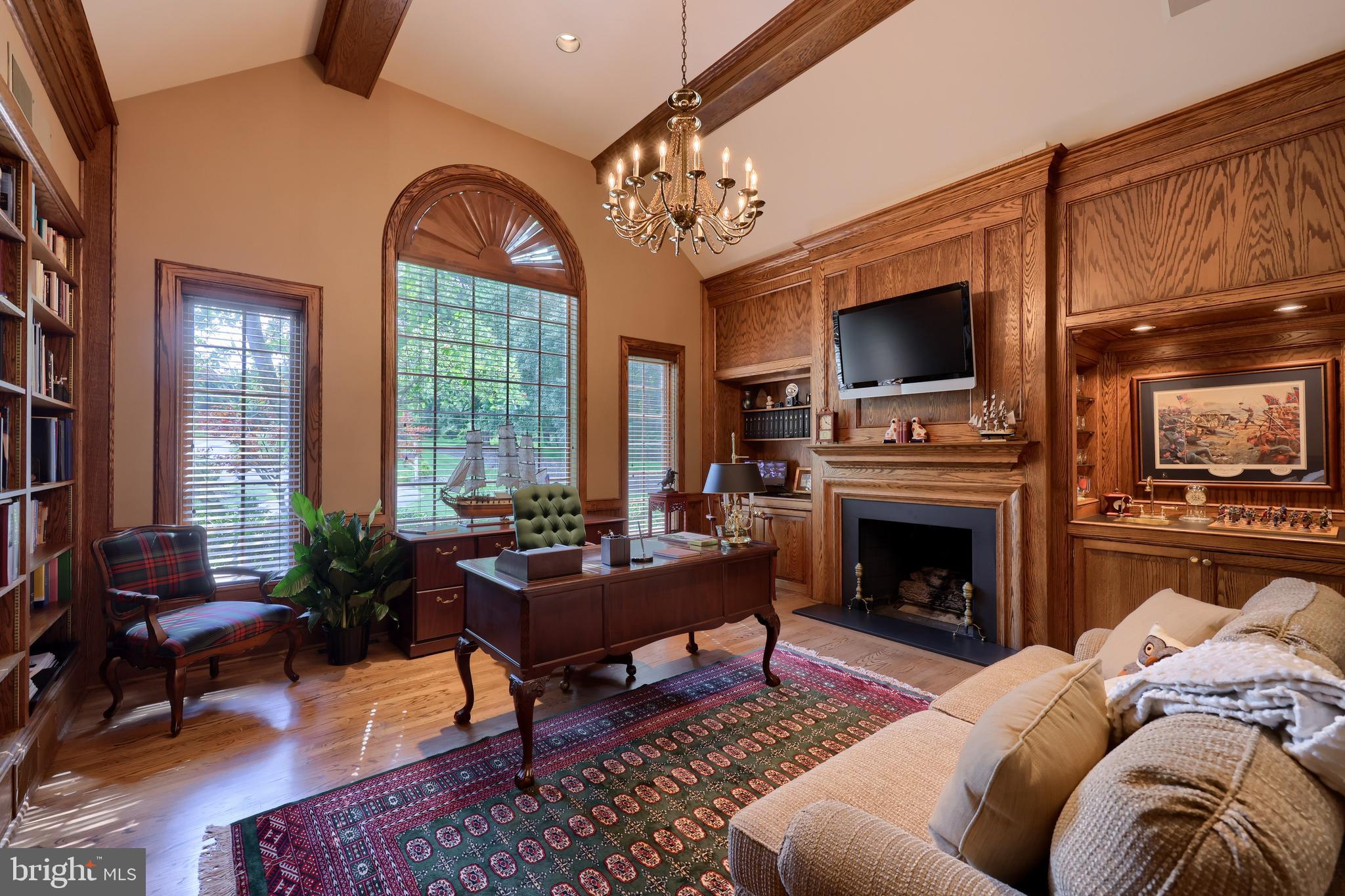 HIDDEN HILL FARM LANE - Residential