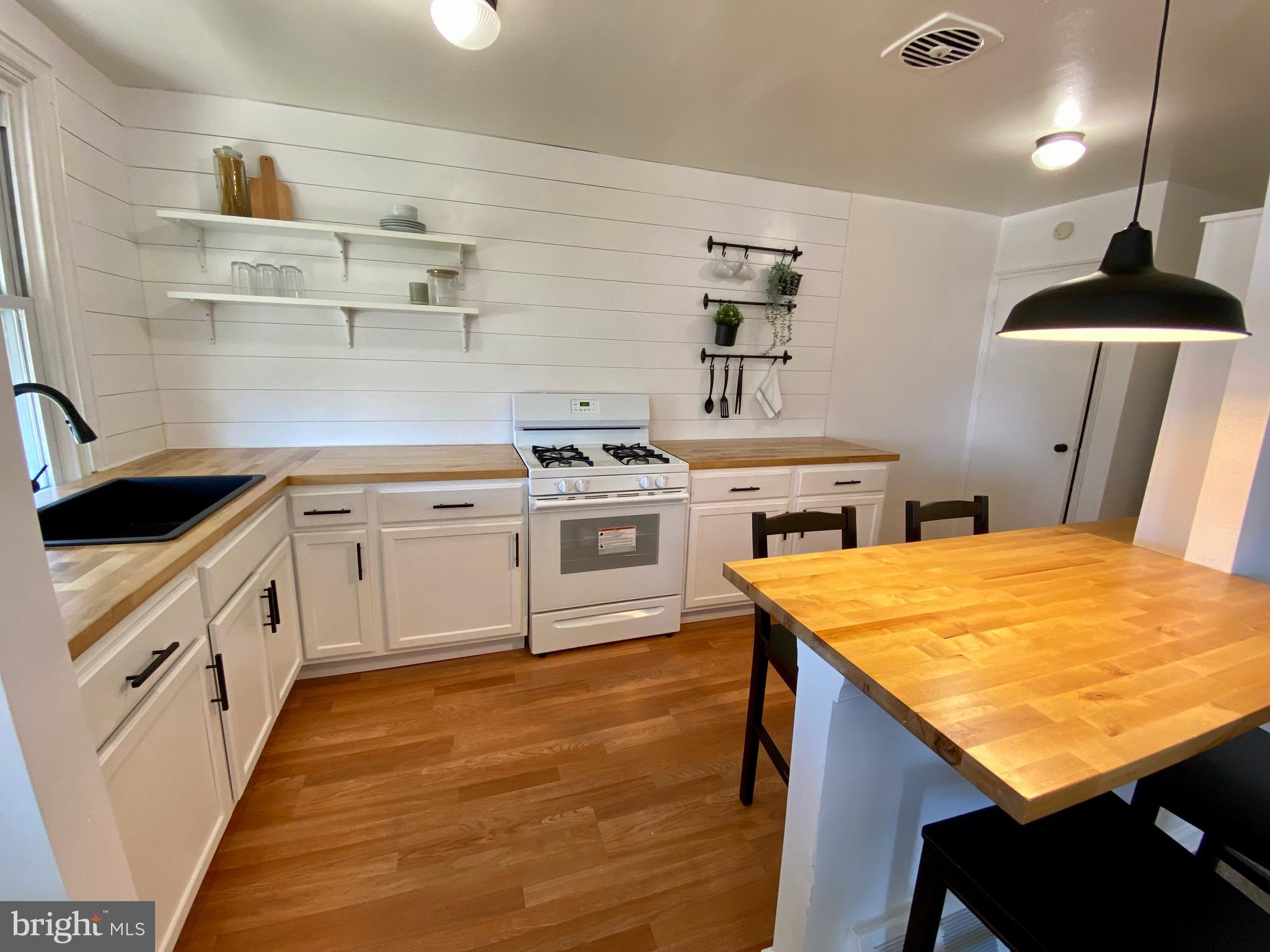 MAYFAIR - Residential