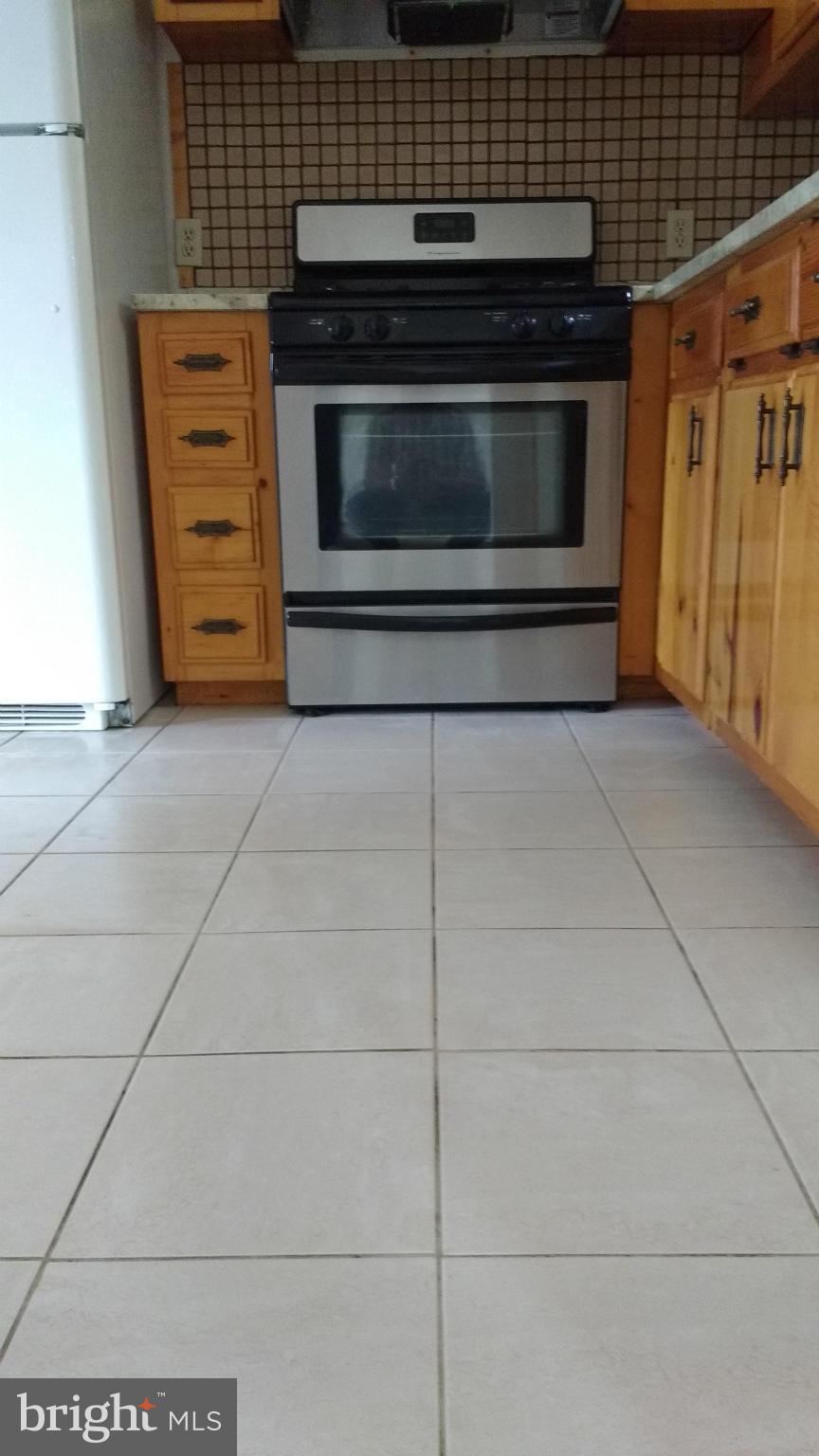 WEST SPRINGFIELD VILLAGE - Residential