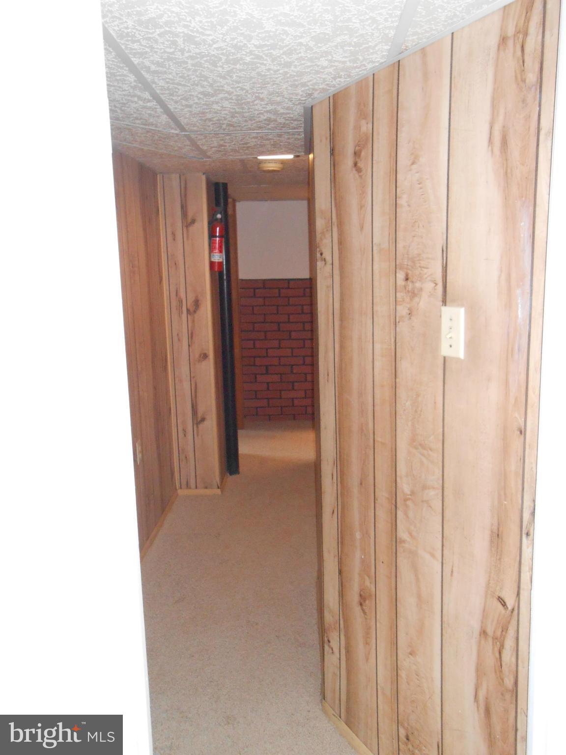 WEST SPRINGFIELD VILLAGE - Residential