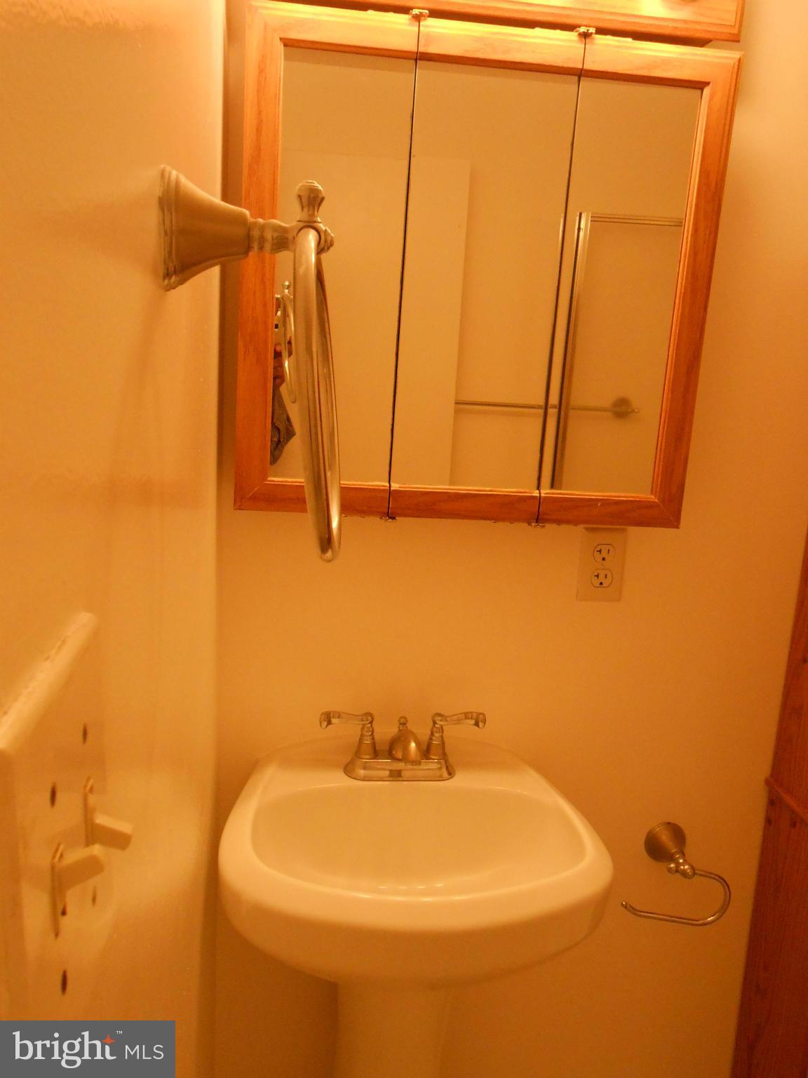 WEST SPRINGFIELD VILLAGE - Residential