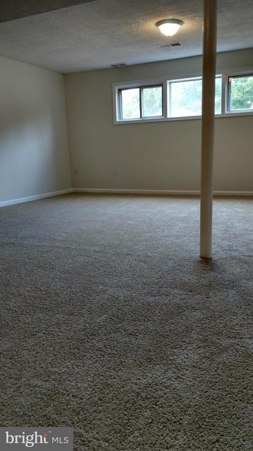 WEST SPRINGFIELD VILLAGE - Residential