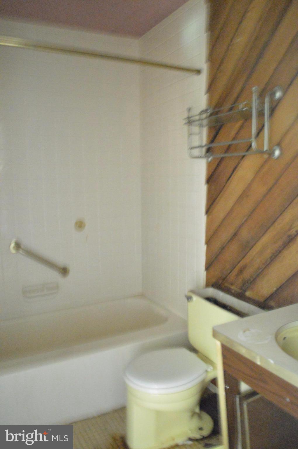 RIPPLING ESTATES - Residential