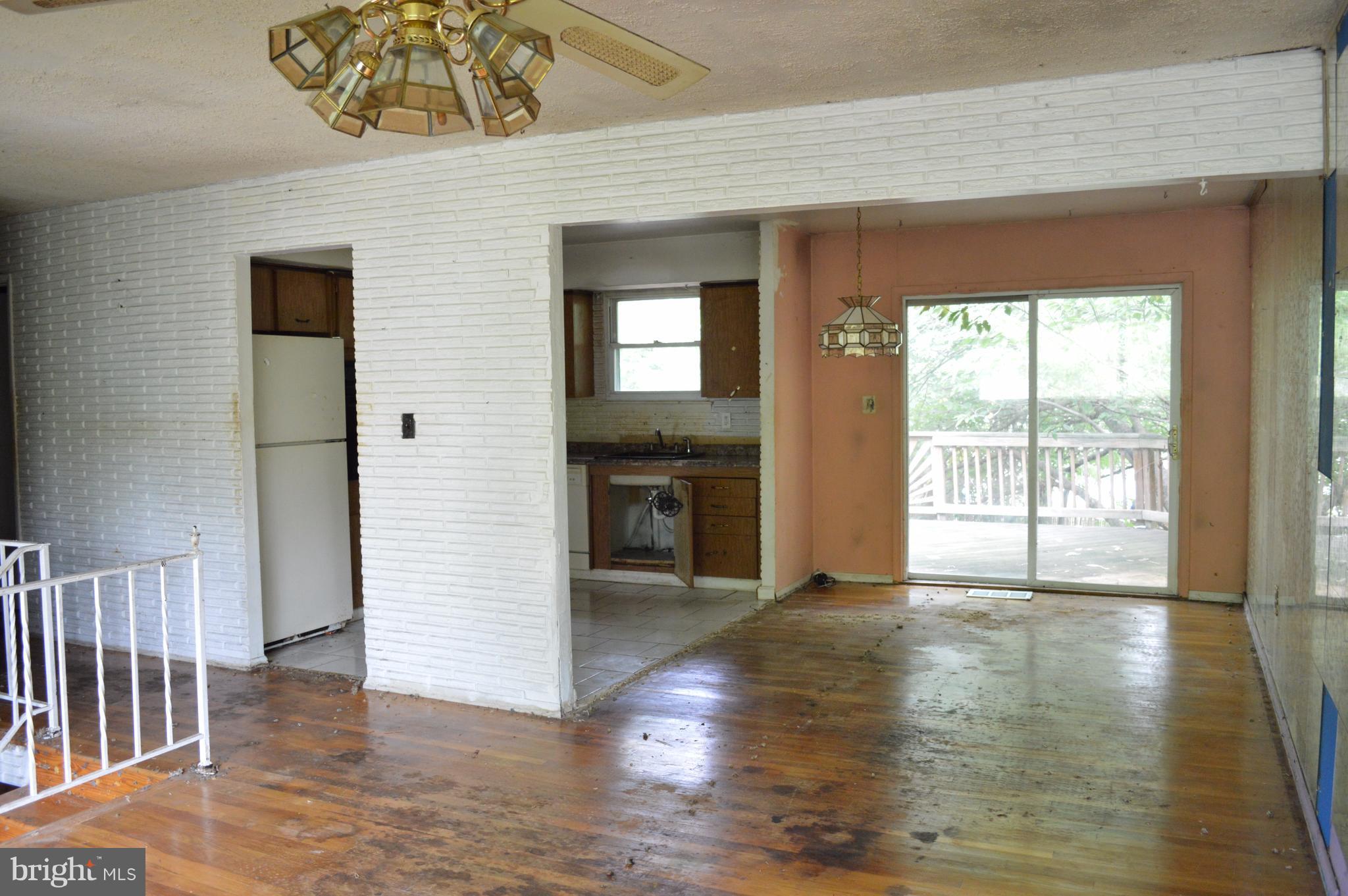 RIPPLING ESTATES - Residential