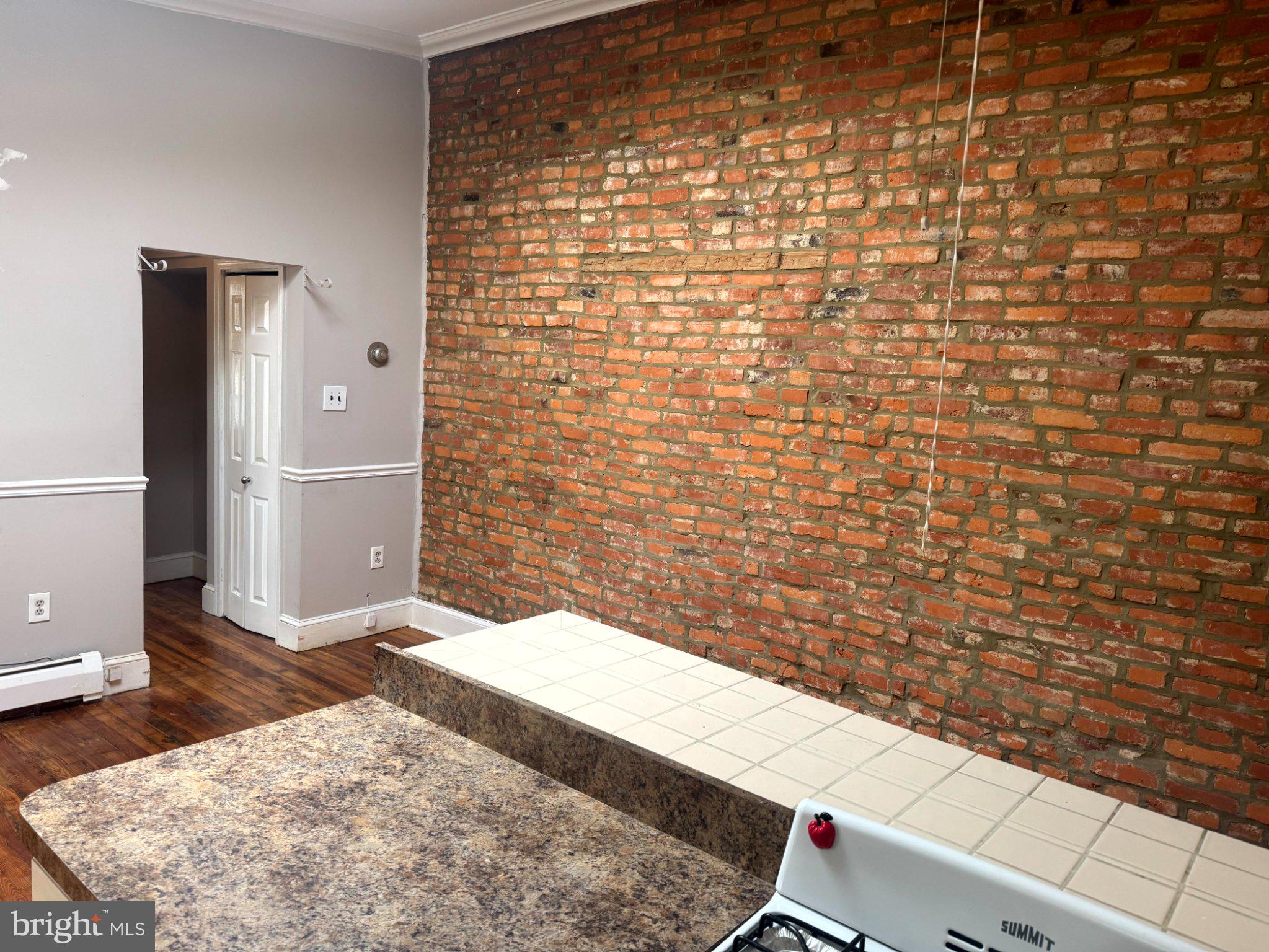 6330 GERMANTOWN AVENUE