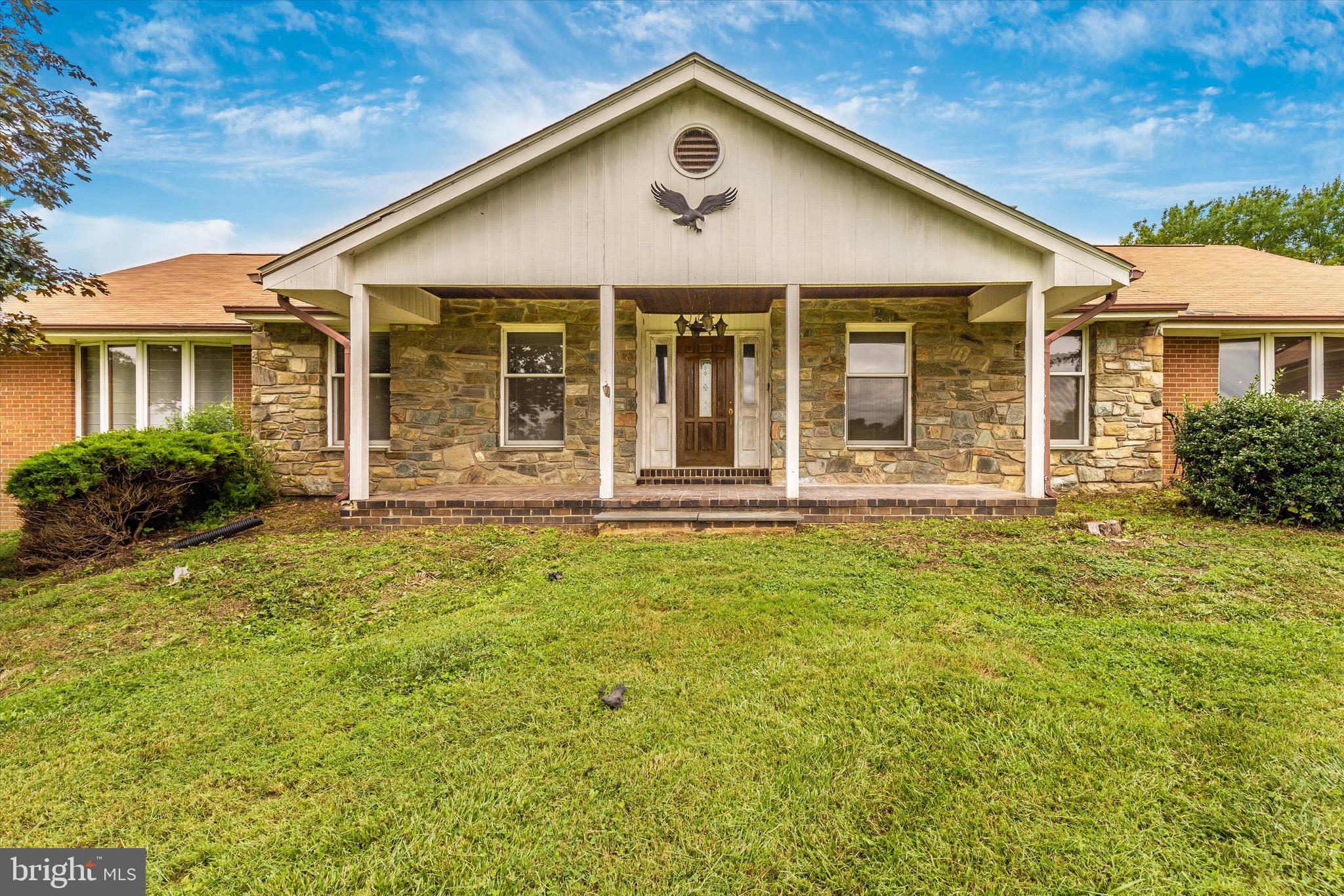 GAITHERSBURG OUTSIDE - Farm
