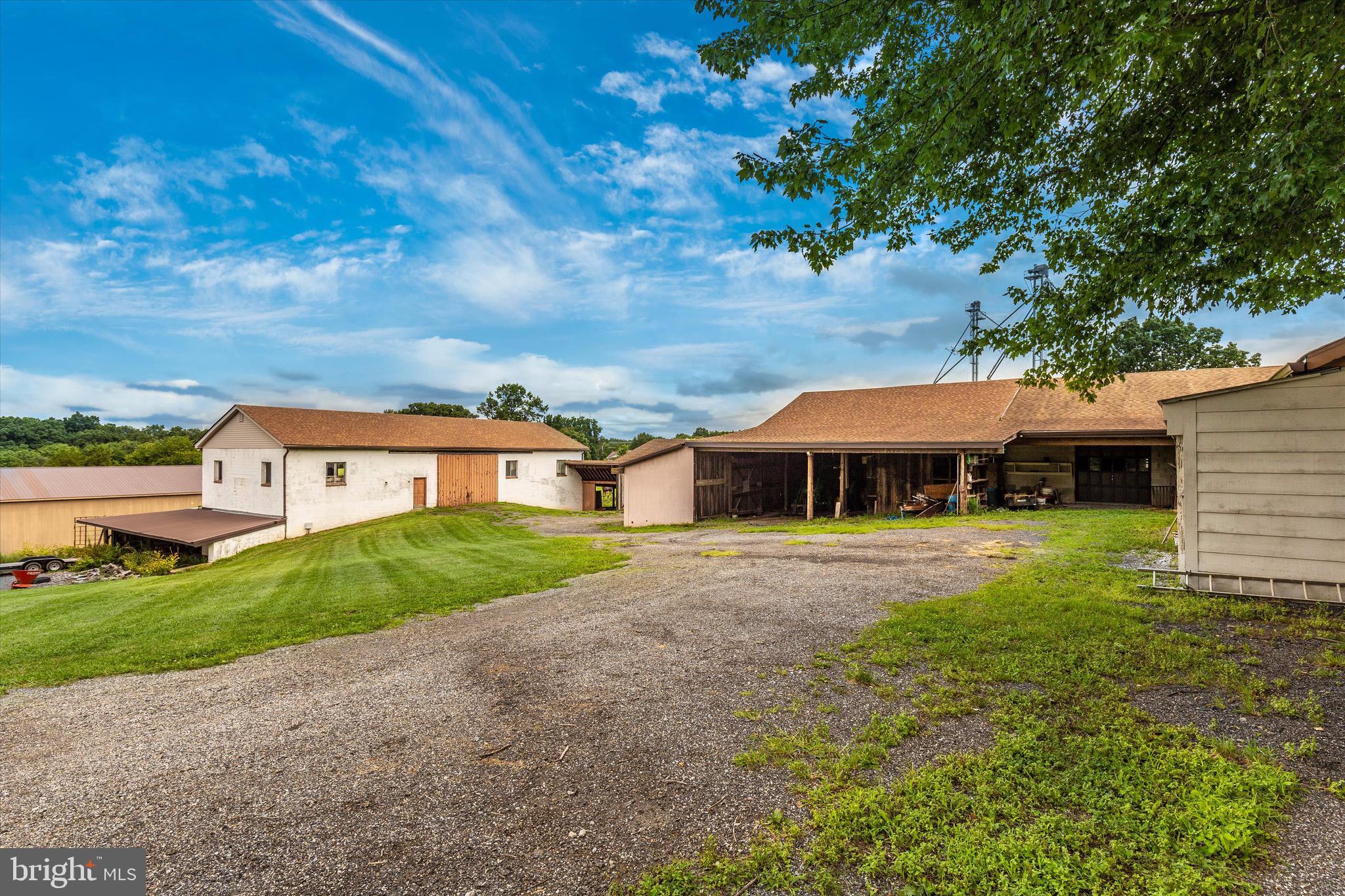 GAITHERSBURG OUTSIDE - Farm