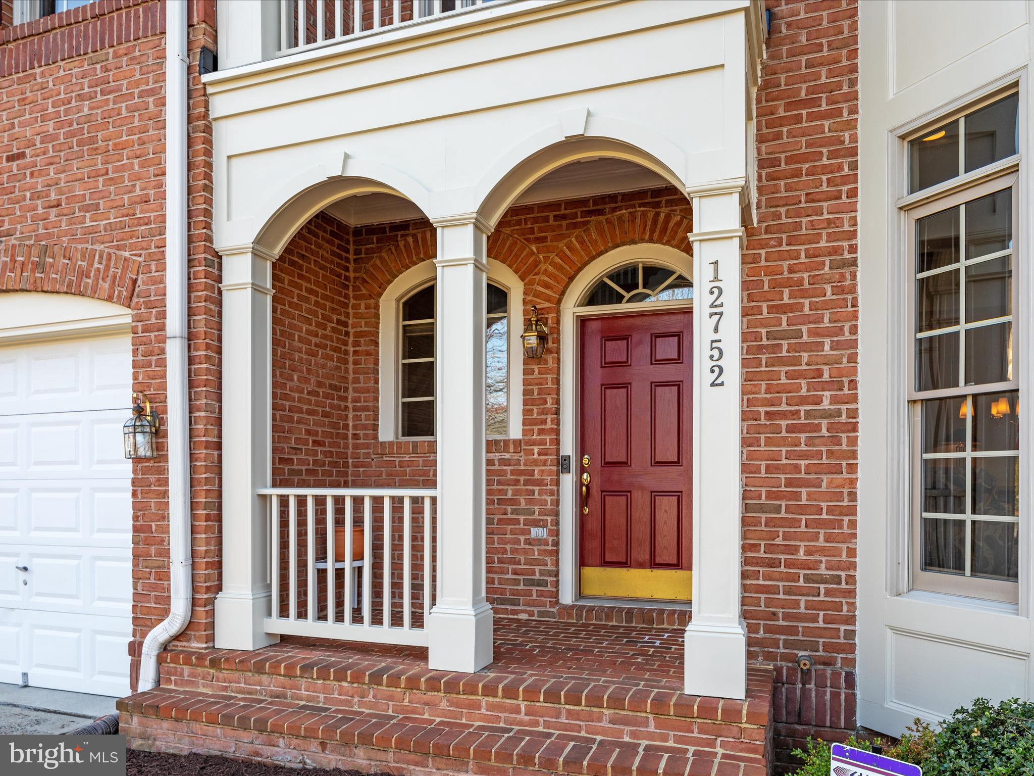 KENSINGTON SQUARE - Residential