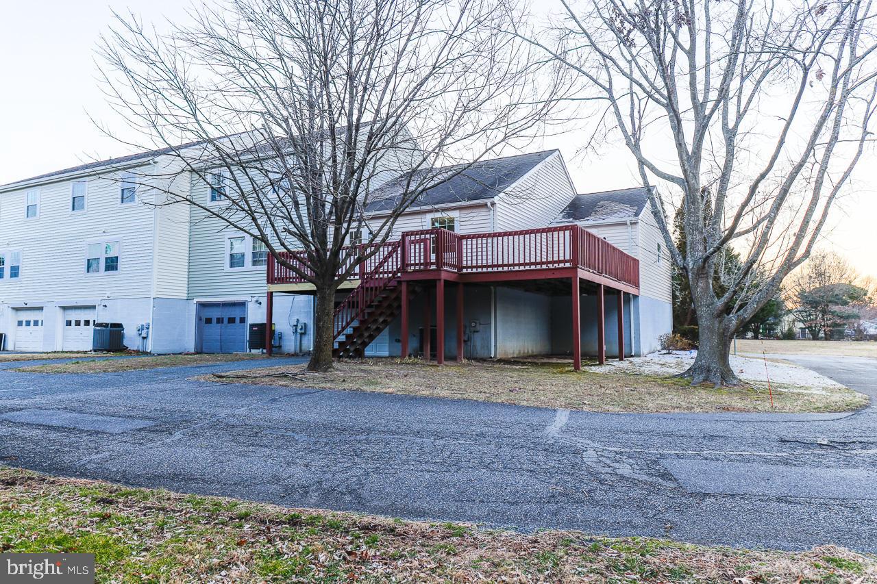 STONEY RIDGE FARM - Residential