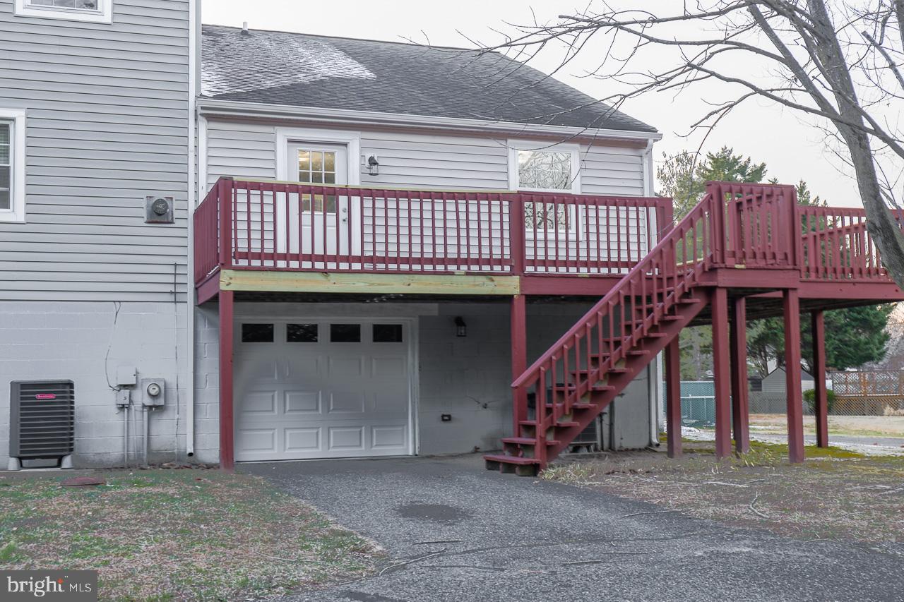 STONEY RIDGE FARM - Residential