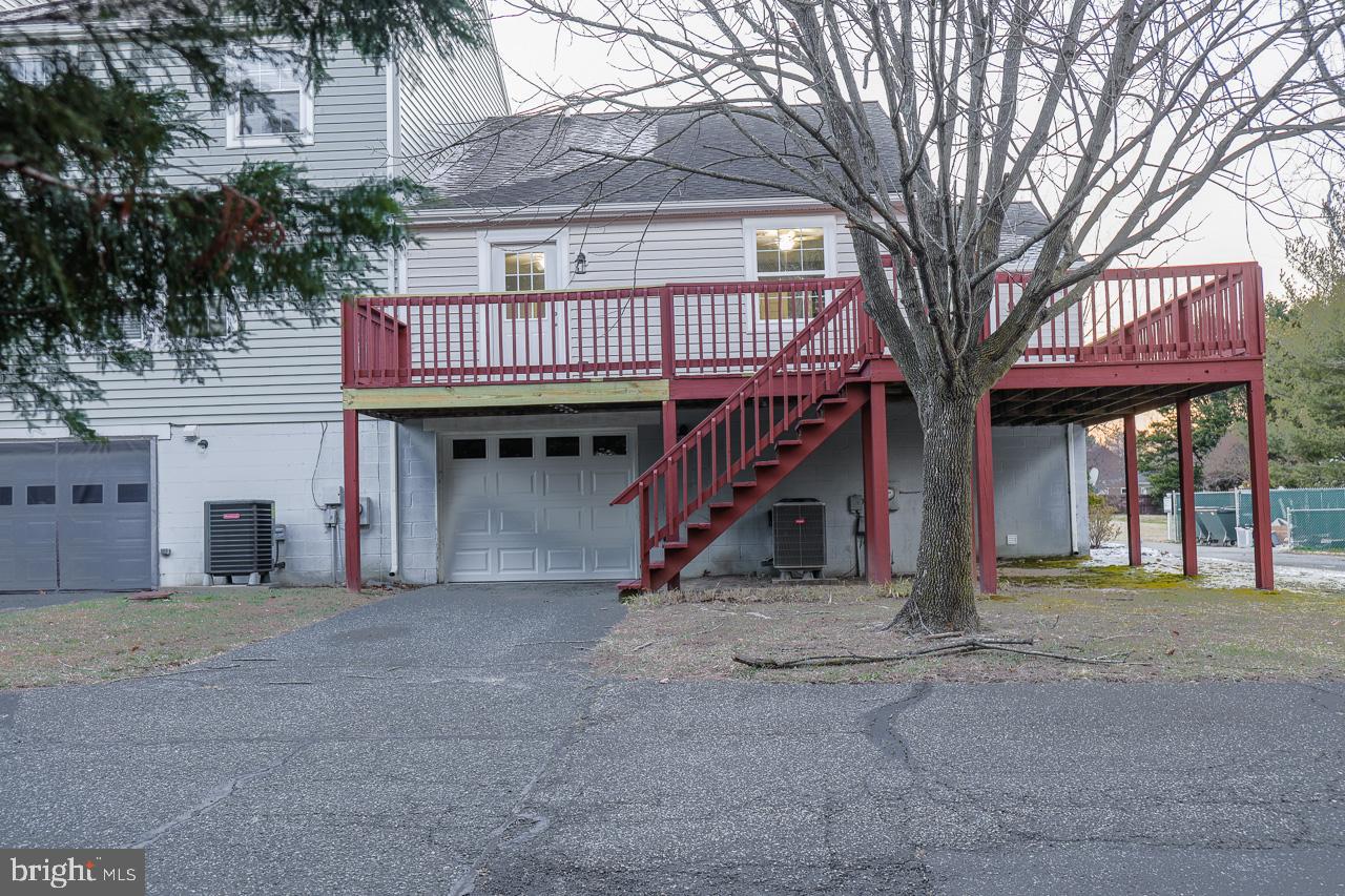 STONEY RIDGE FARM - Residential