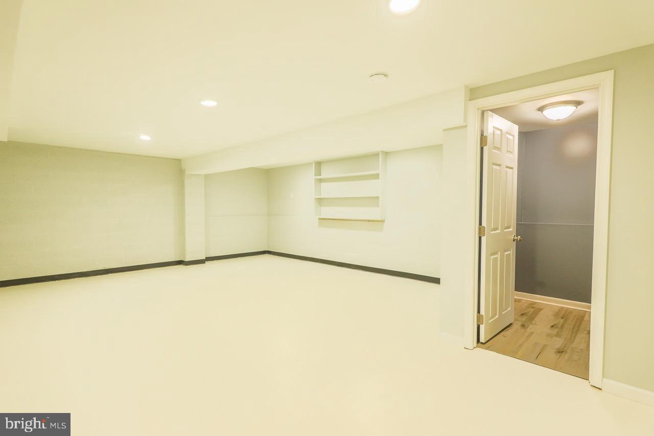 STONEY RIDGE FARM - Residential