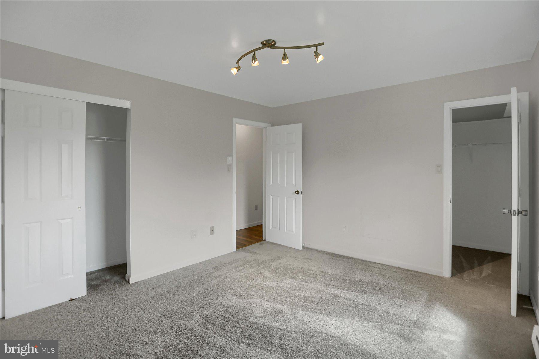 STEEPLECHASE - Residential