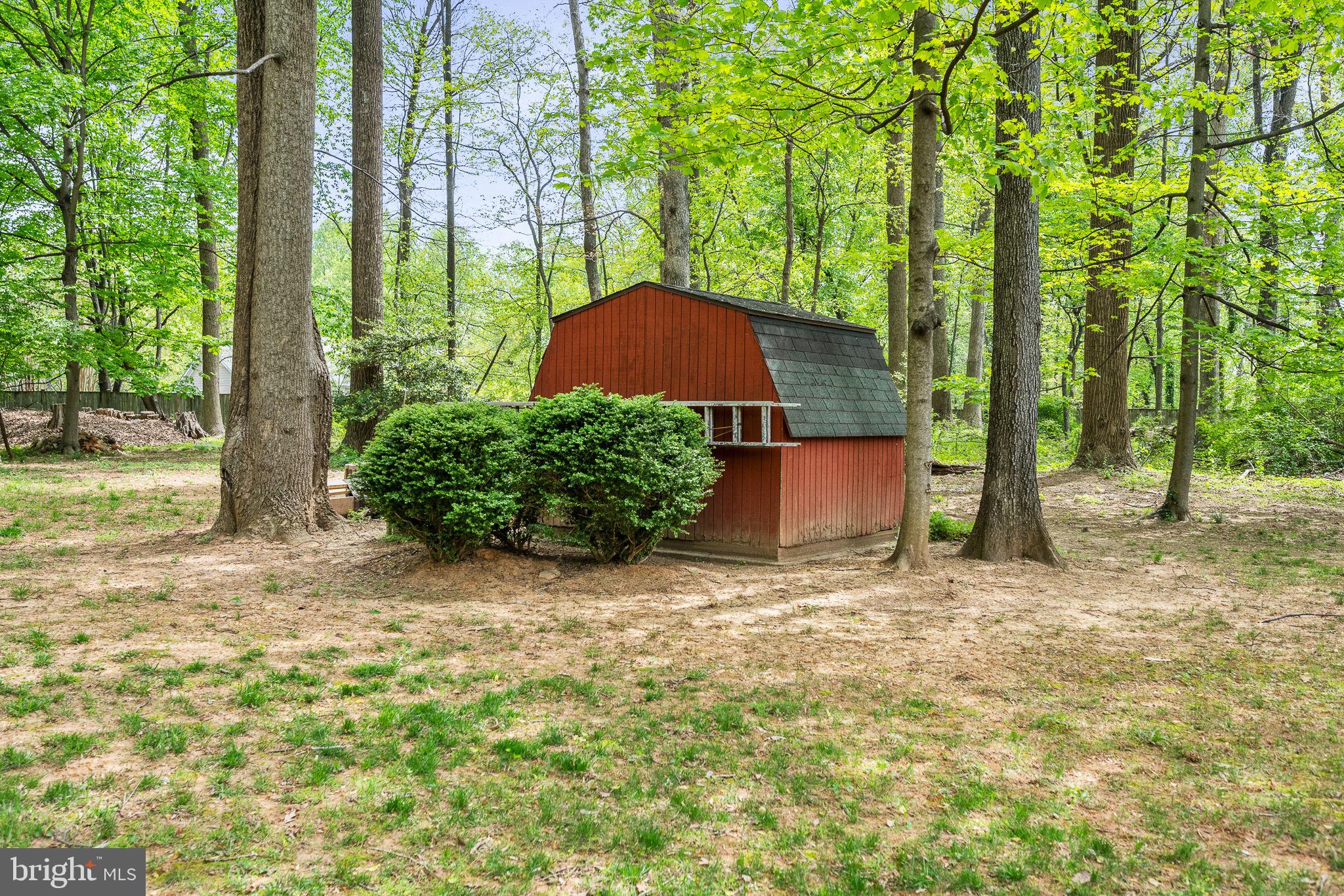 GRANBY WOODS - Residential