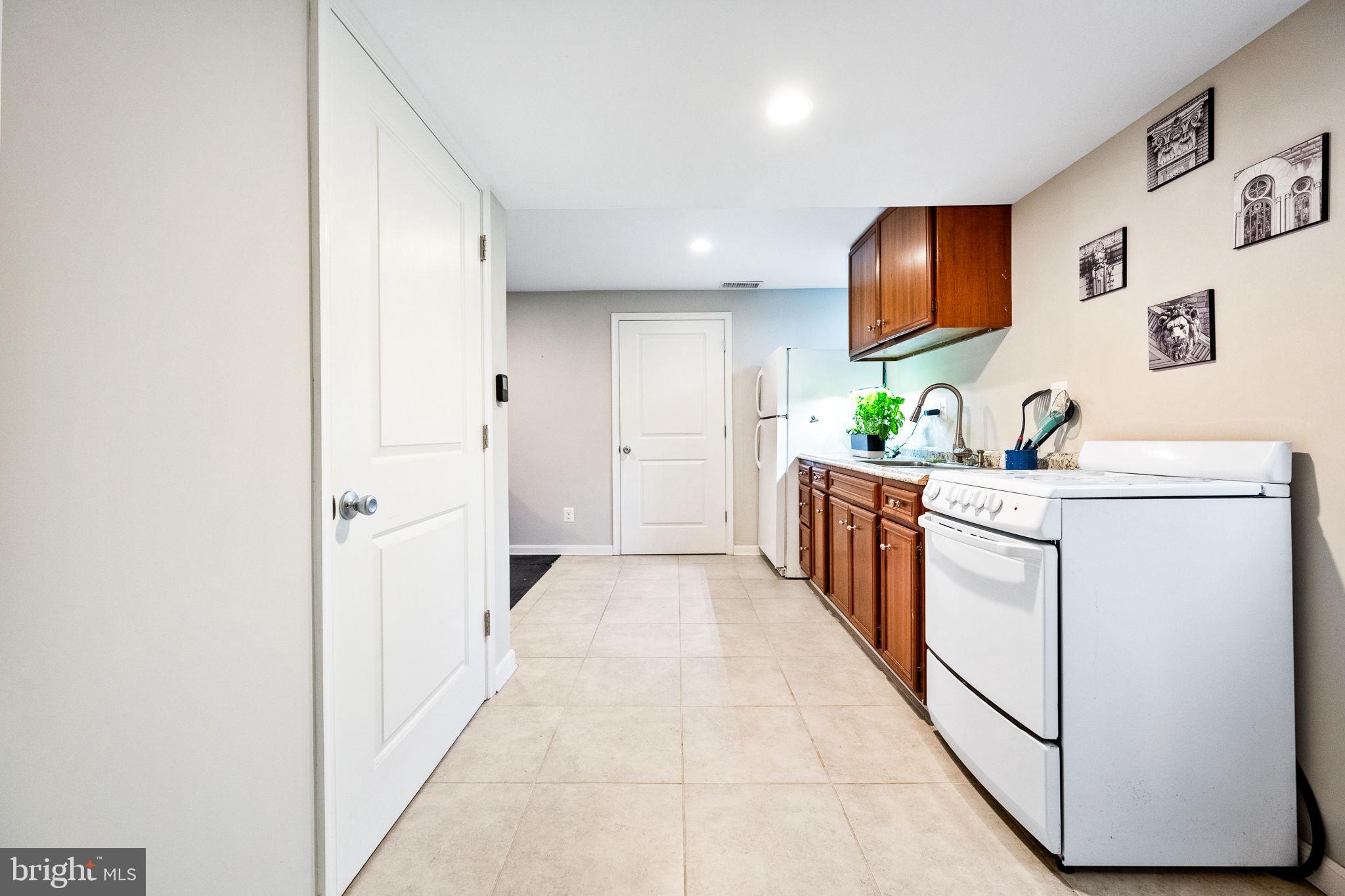 GRANBY WOODS - Residential