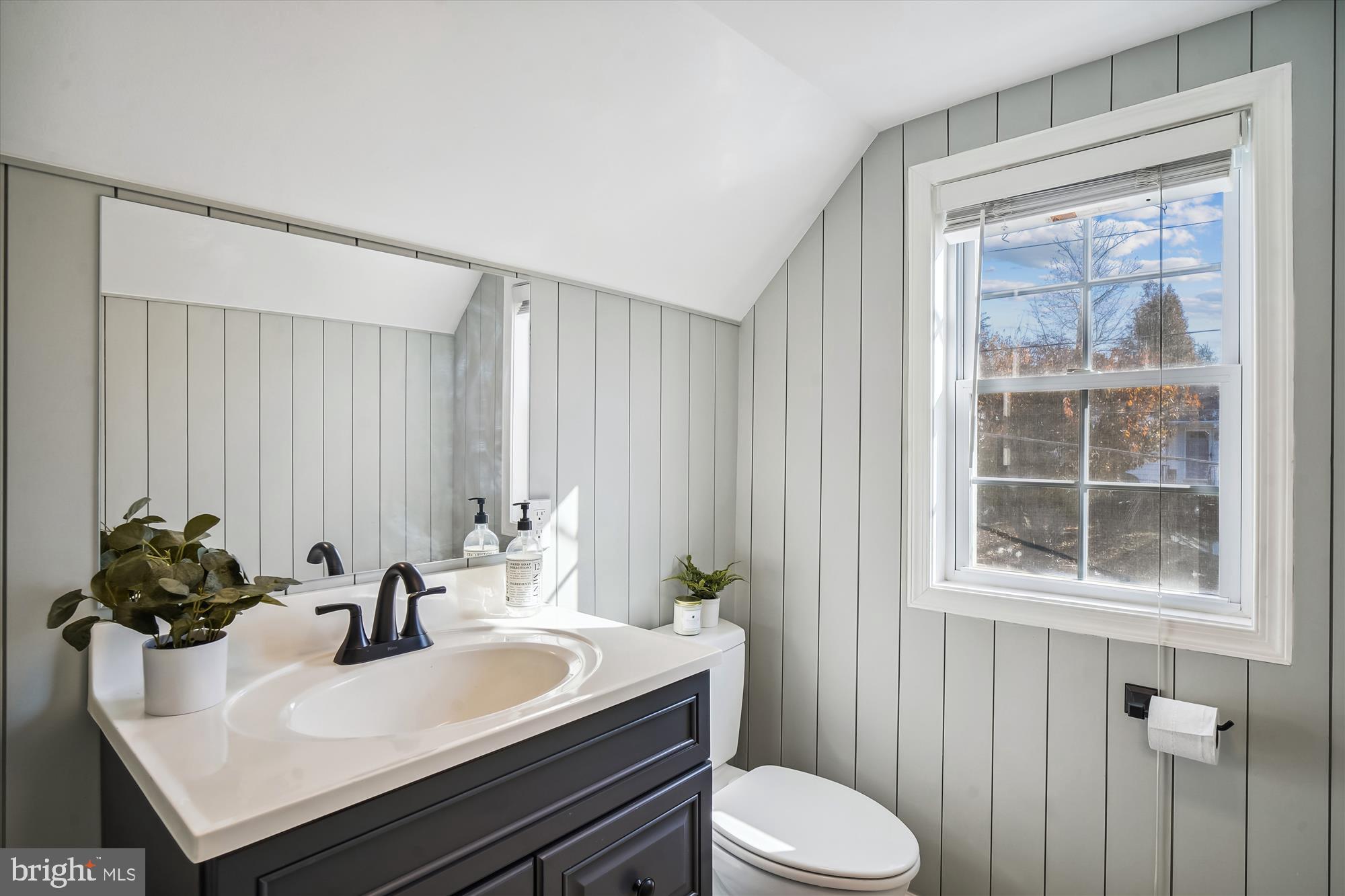 NORTH WOODSIDE - Residential