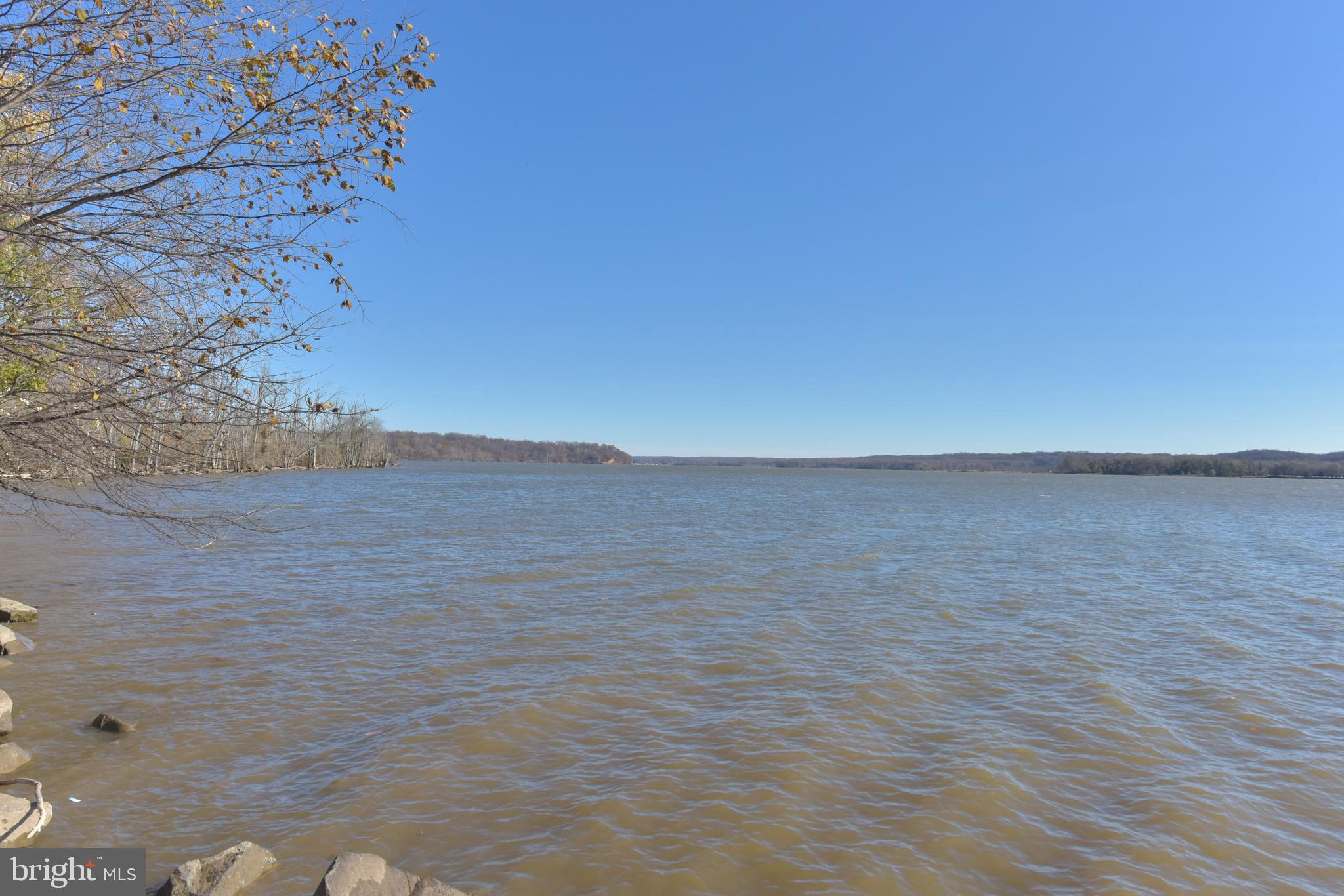 POTOMAC VALLEY - Residential