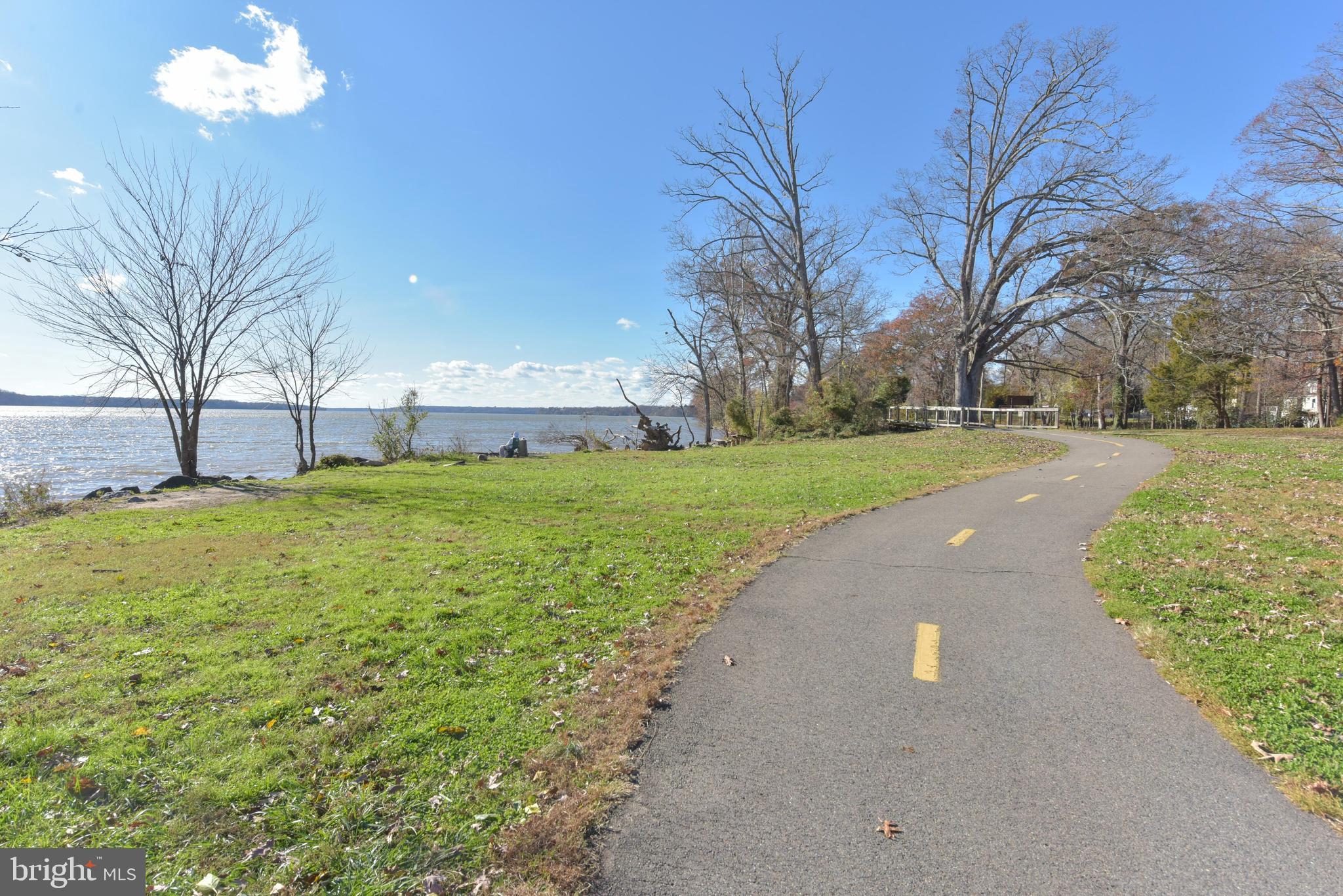 POTOMAC VALLEY - Residential