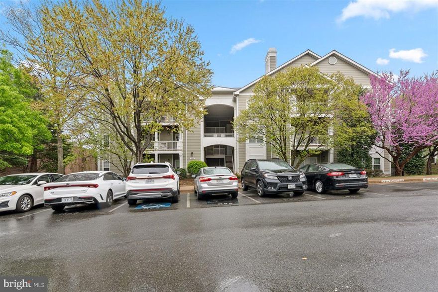 1 Bedroom, 1 Bathroom Condo with Great Water View. Enjoy the Water View from your Balcony & the Bedroom. Open Floor plan. Upgraded Kitchen includes Gleaming Wood Cabinets, Granite Counters, Stainless Steel Appliances and a Breakfast Bar Opening to the Dining Area. Spacious Family Room with Lots of Natural Light. Glass Door Leading to a Private Balcony with the Pond View. Spacious Bedroom features a big window and a Walk-In Closet. Recessed Lights, Gas Fireplace and a built-in bookshelves in the Family Room. This property is next to the Rest Town Center and the Trader Joe's.  Close to the W & OD Trail, Reston library, Walking Trails and Lake Anne. Minutes away from Wiehle Metro, Dulles Airport and Commuter Routes. Amenities include a Pool, Club House, Exercise Room and A Car Wash Area.
This is a must see!!