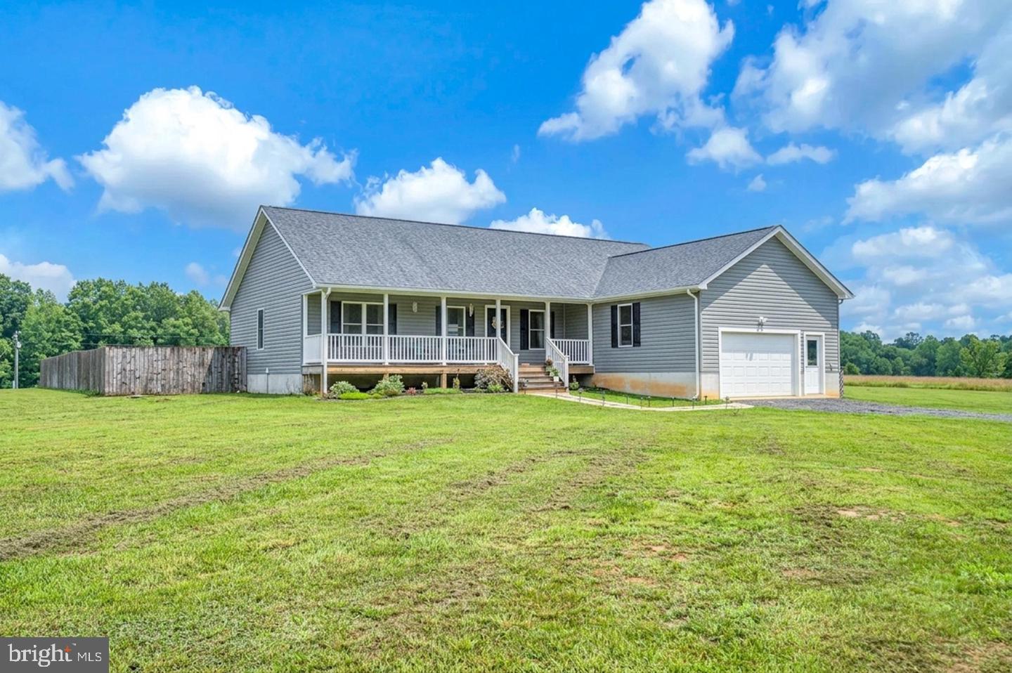 7295 CORNFIELD LANE