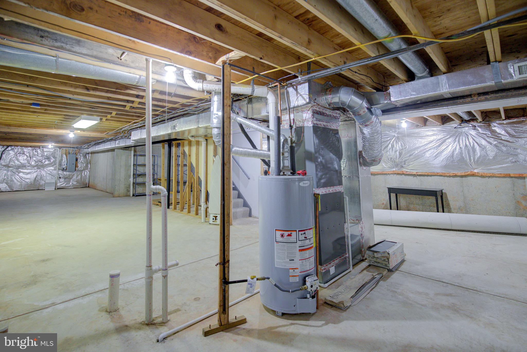 HAMPTON CHASE - Residential