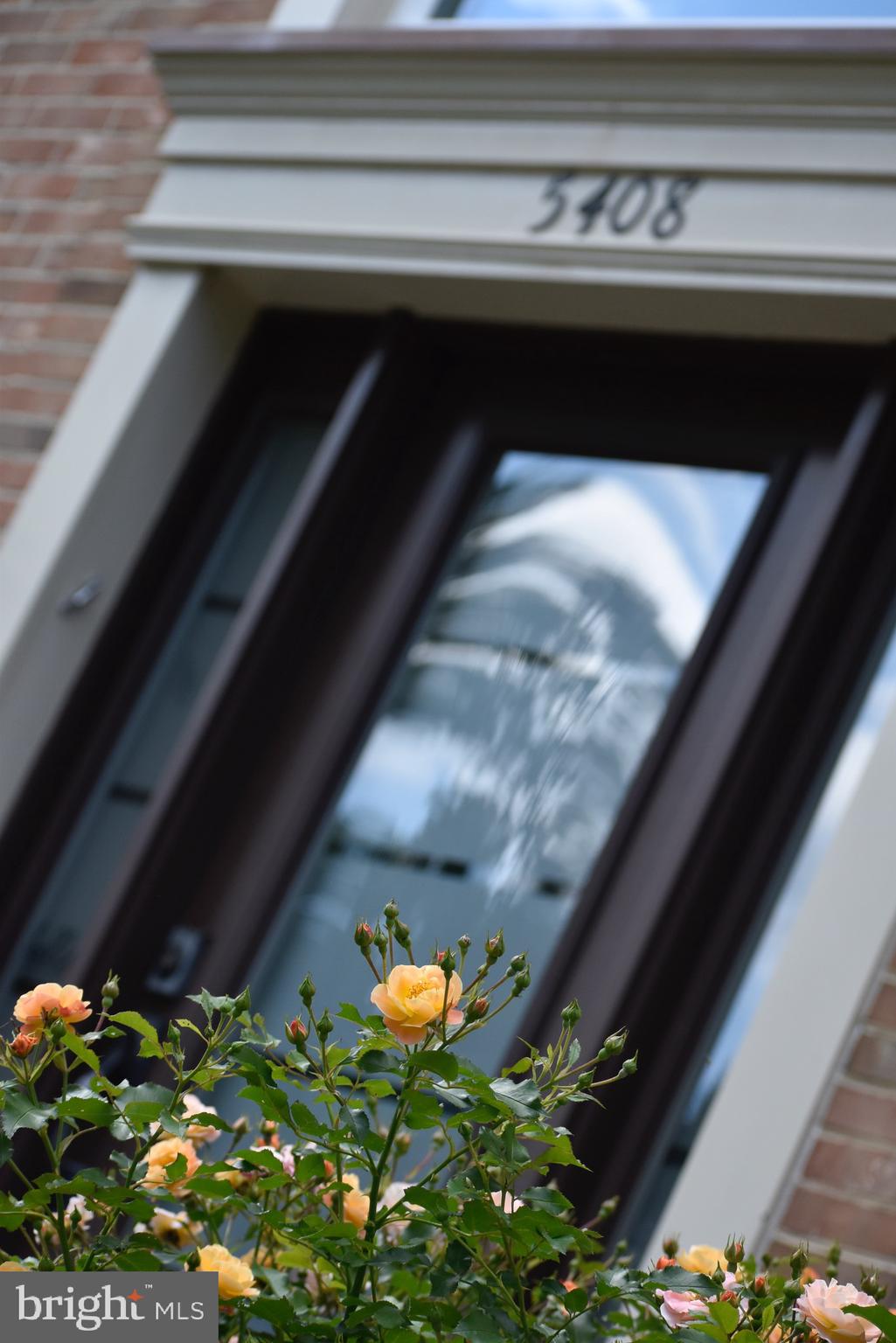 HAMPTON CHASE - Residential