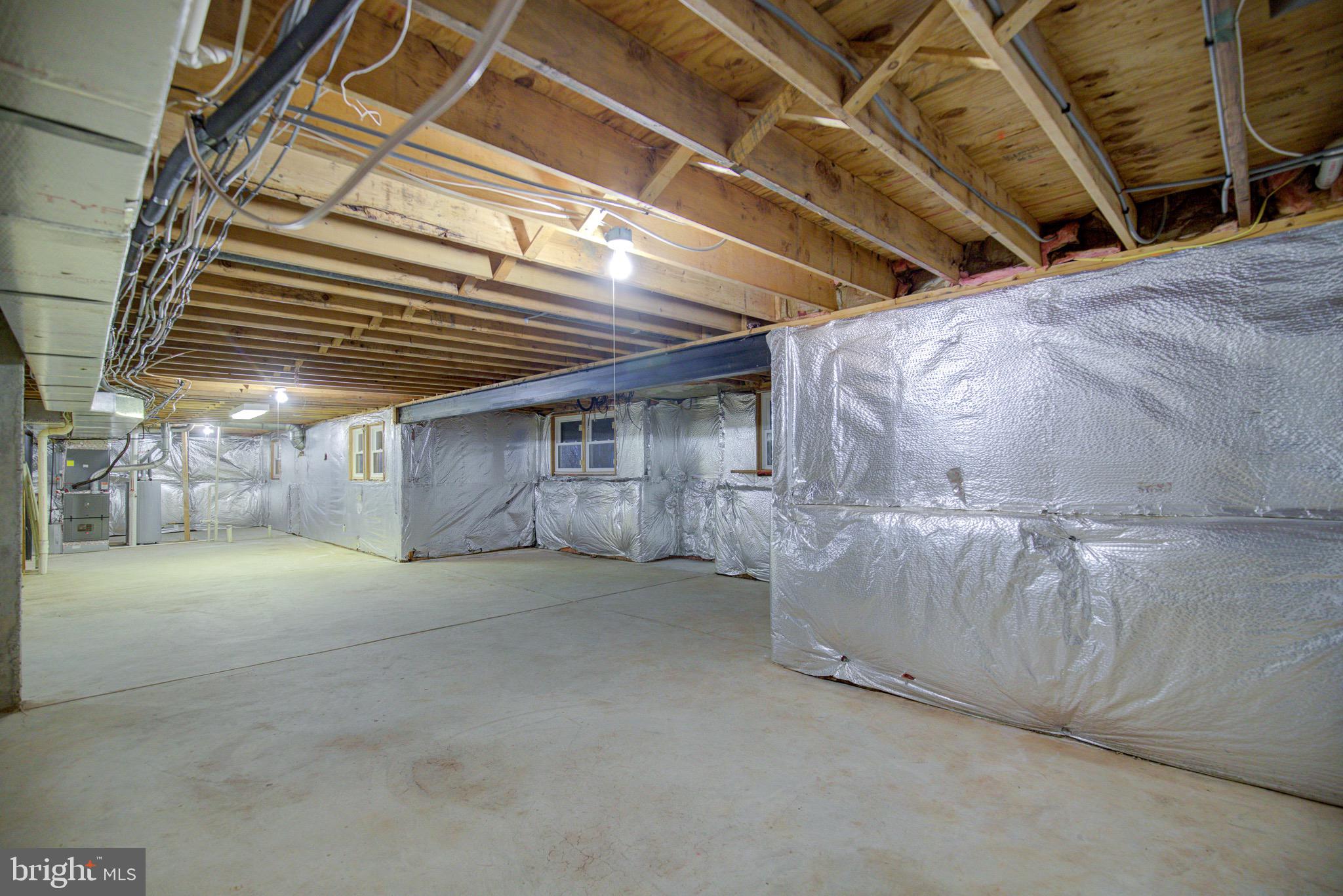 HAMPTON CHASE - Residential