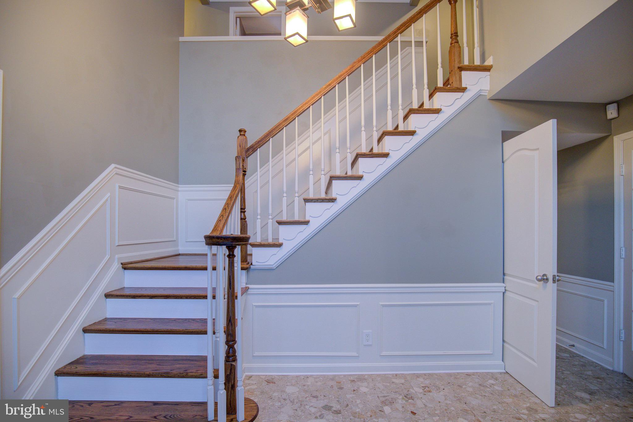 HAMPTON CHASE - Residential