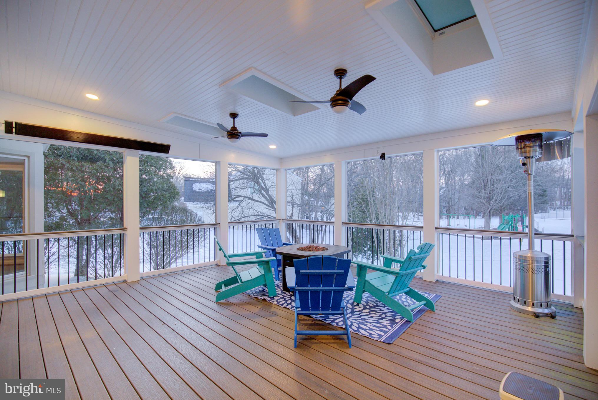 HAMPTON CHASE - Residential