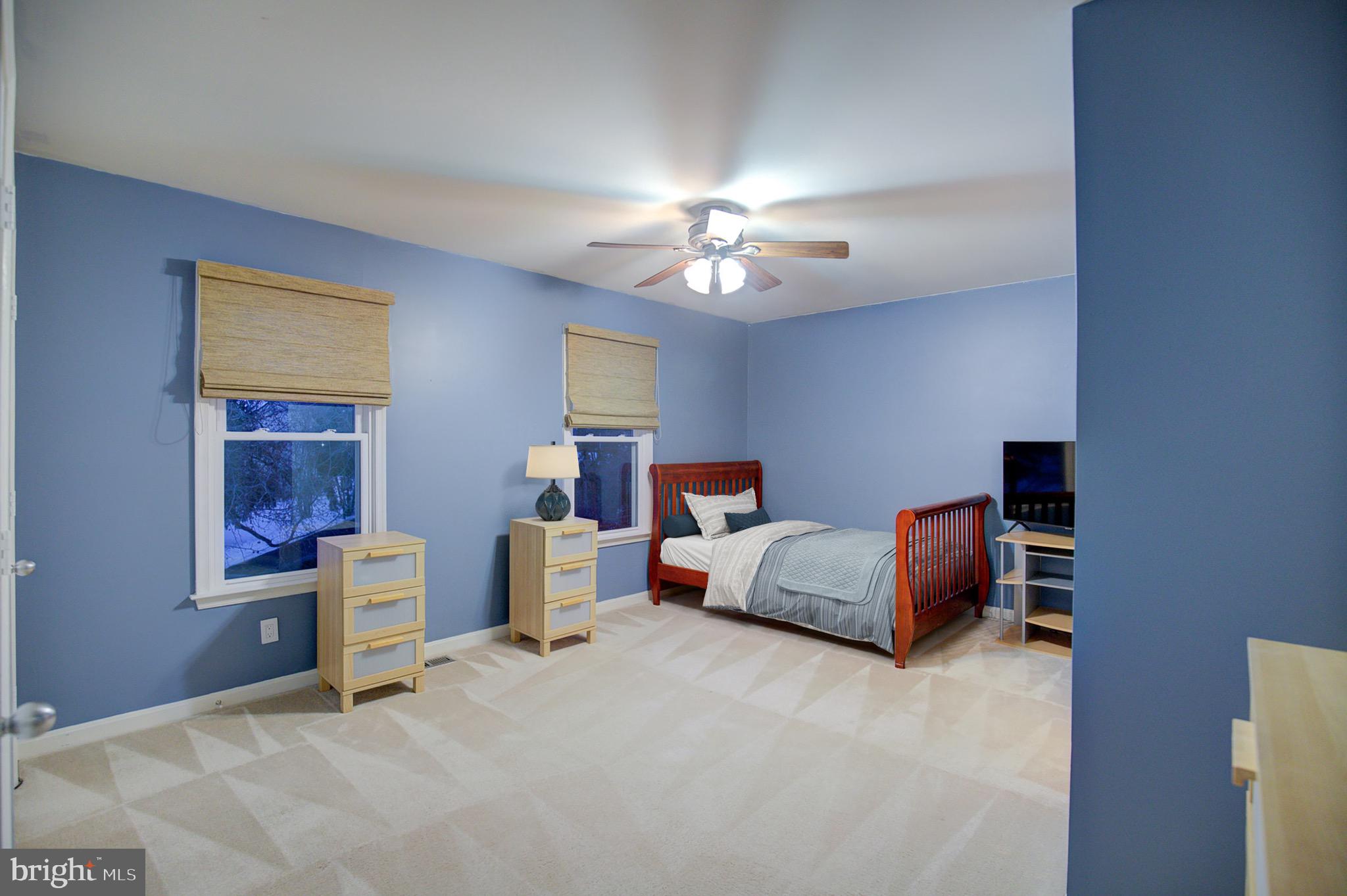 HAMPTON CHASE - Residential