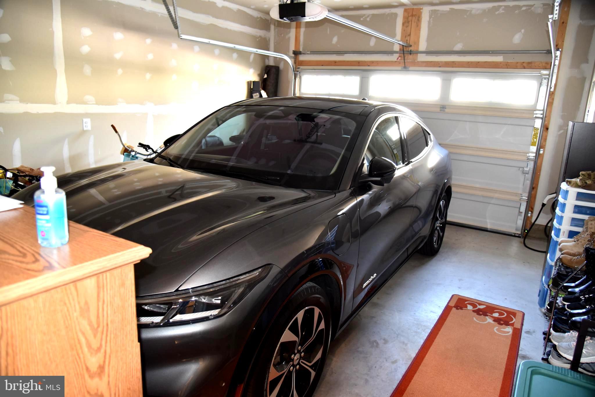 PARKSIDE - Residential Lease