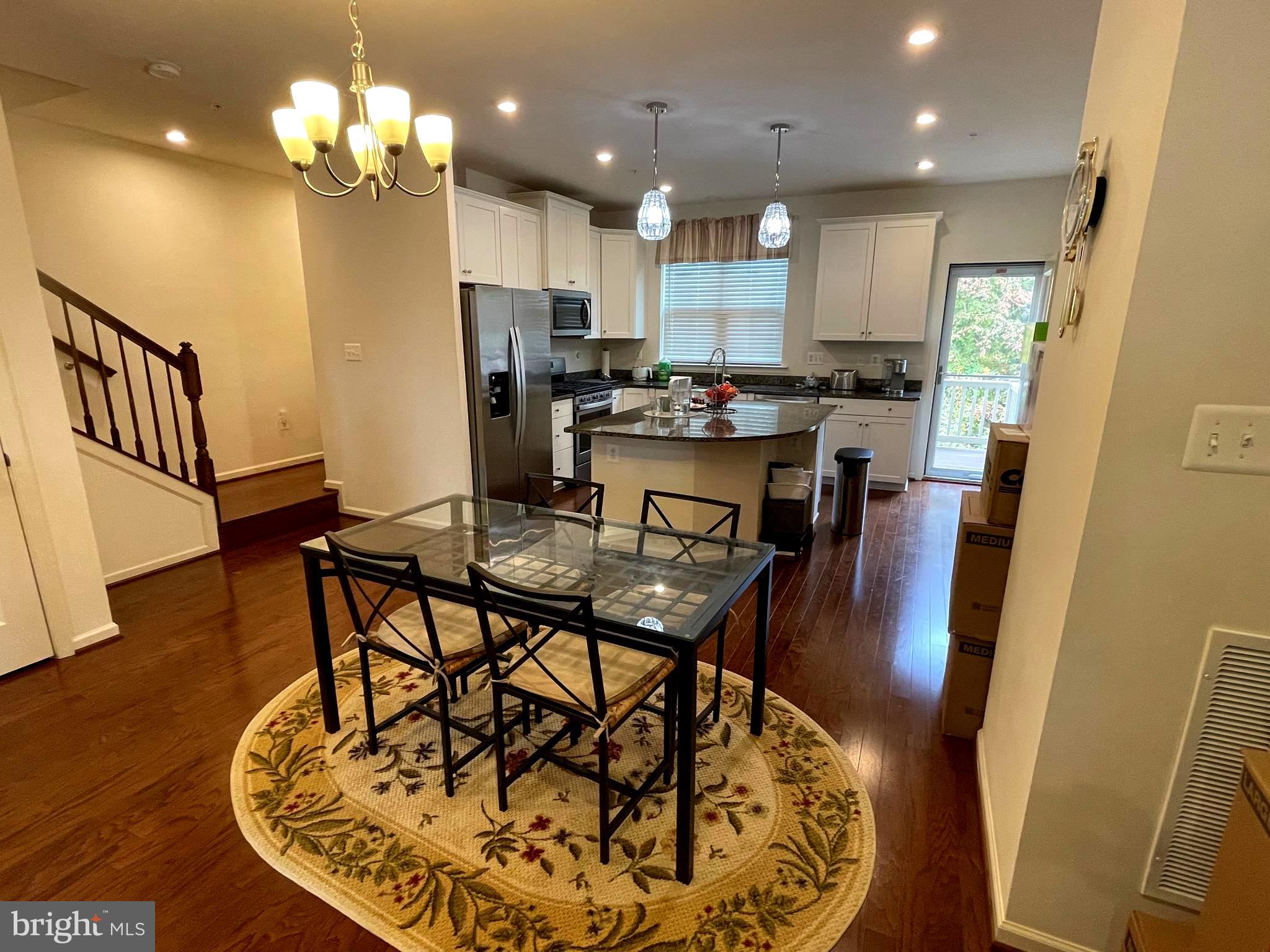 PARKSIDE - Residential Lease