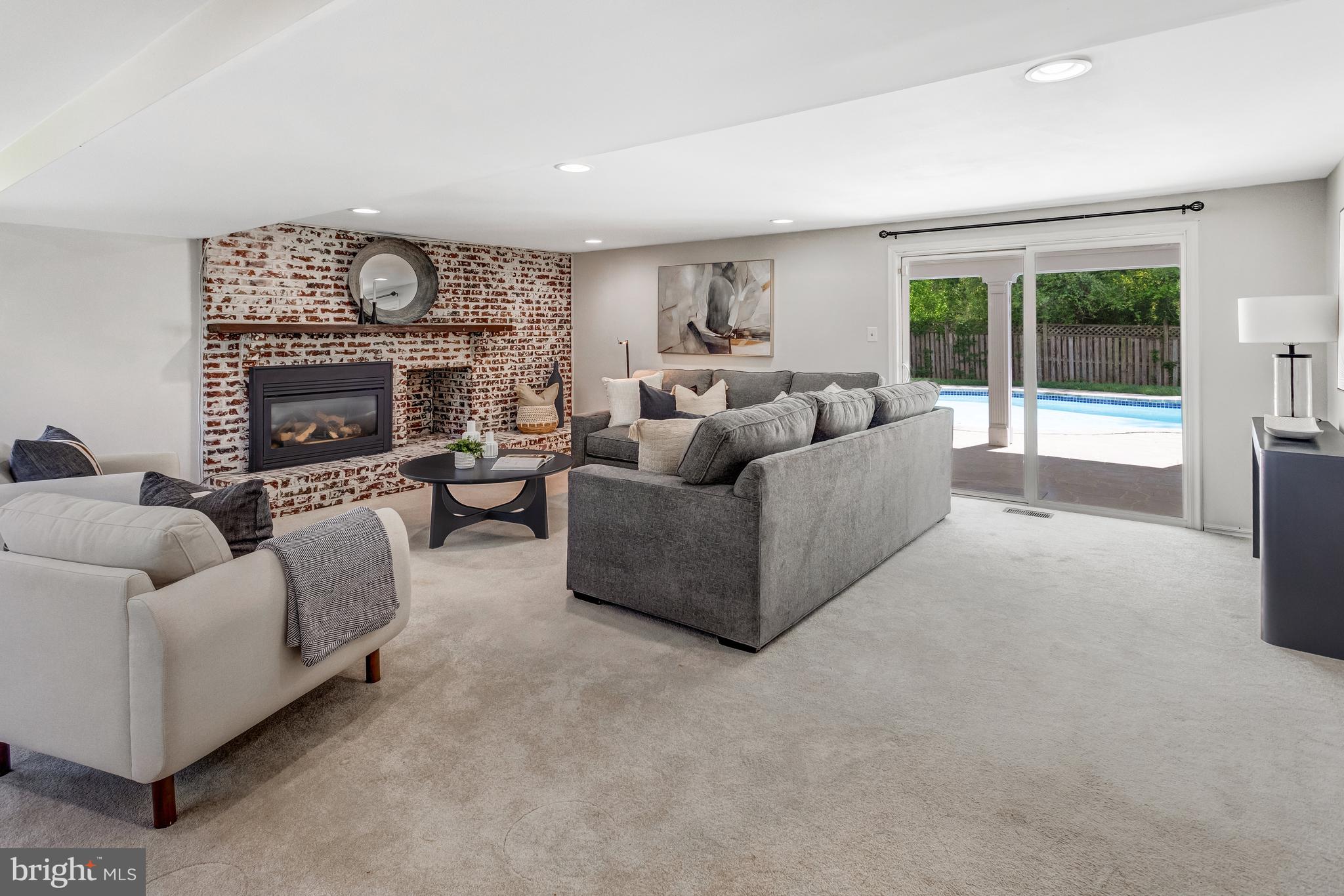 GREENBRIAR - Residential