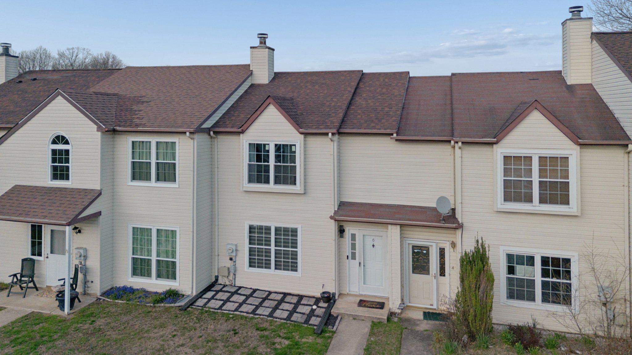 PRINCETON WOODS - Residential