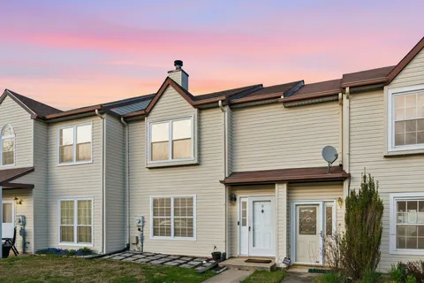 6 Ross Pl, Newark, DE 19702 - #: DENC2099898