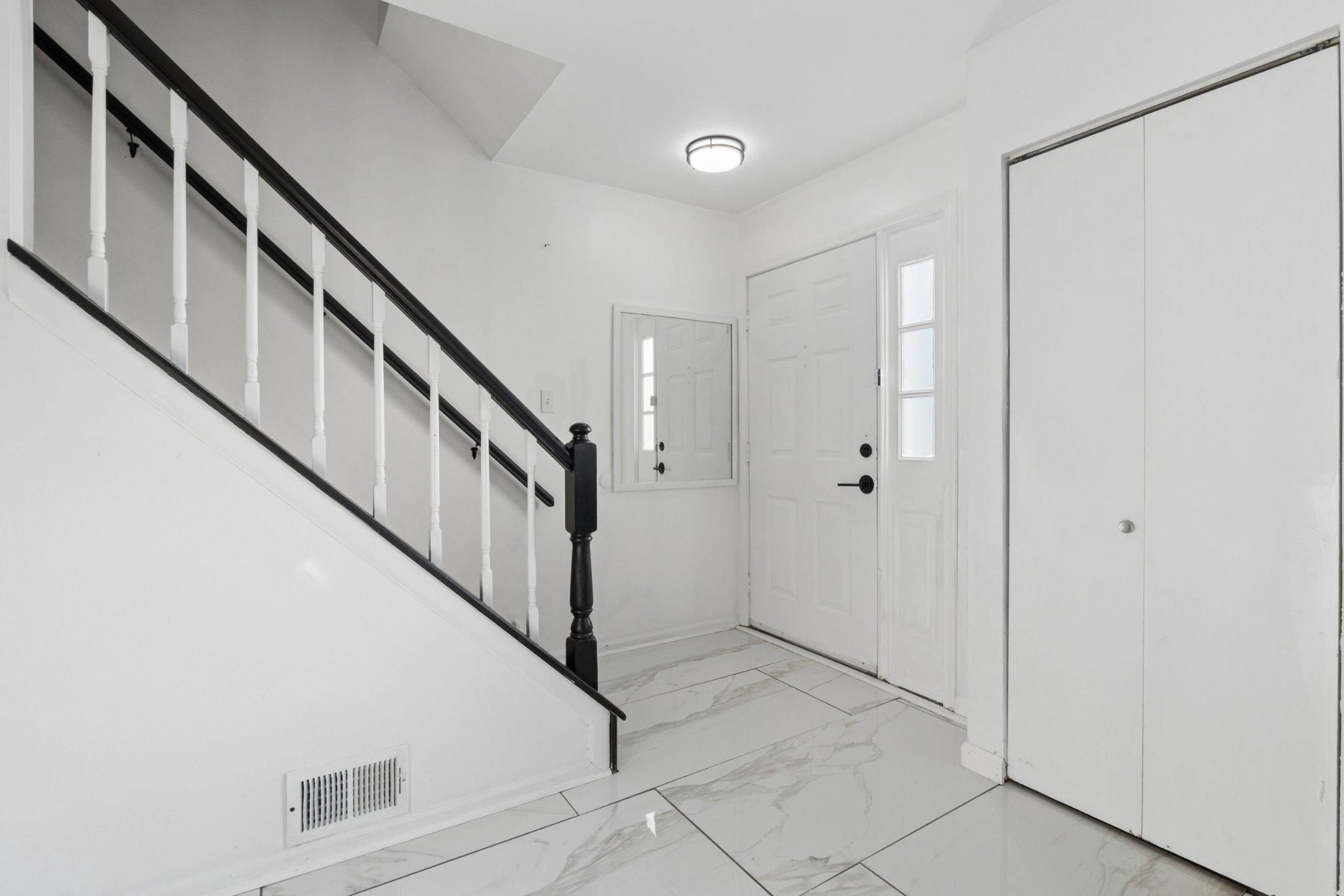 PRINCETON WOODS - Residential