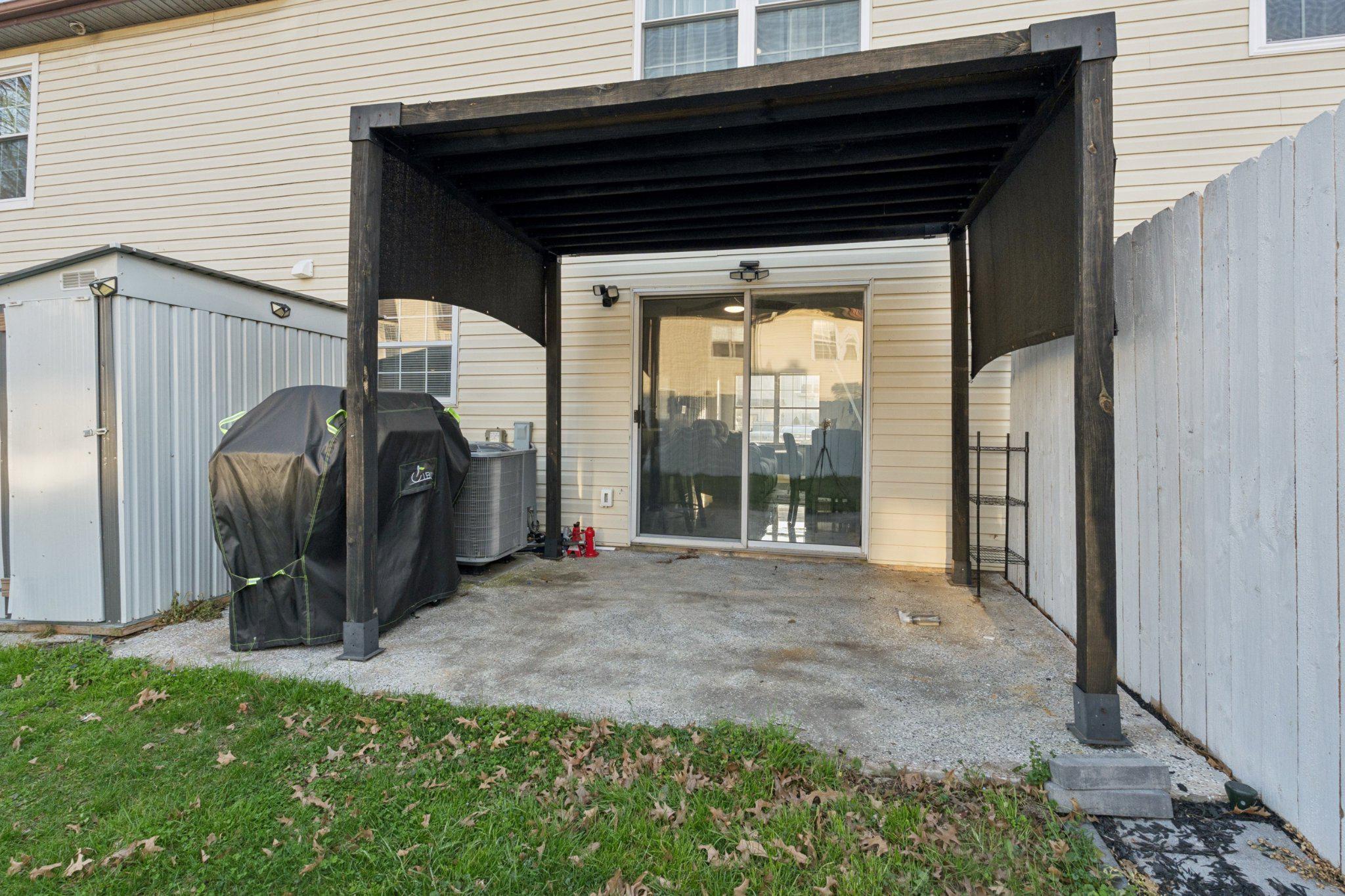 PRINCETON WOODS - Residential