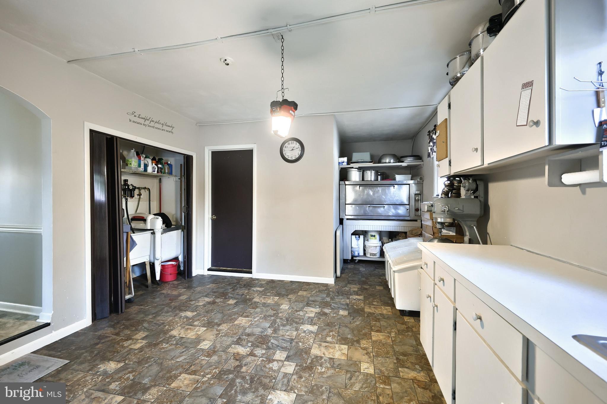 BROGUE - Residential