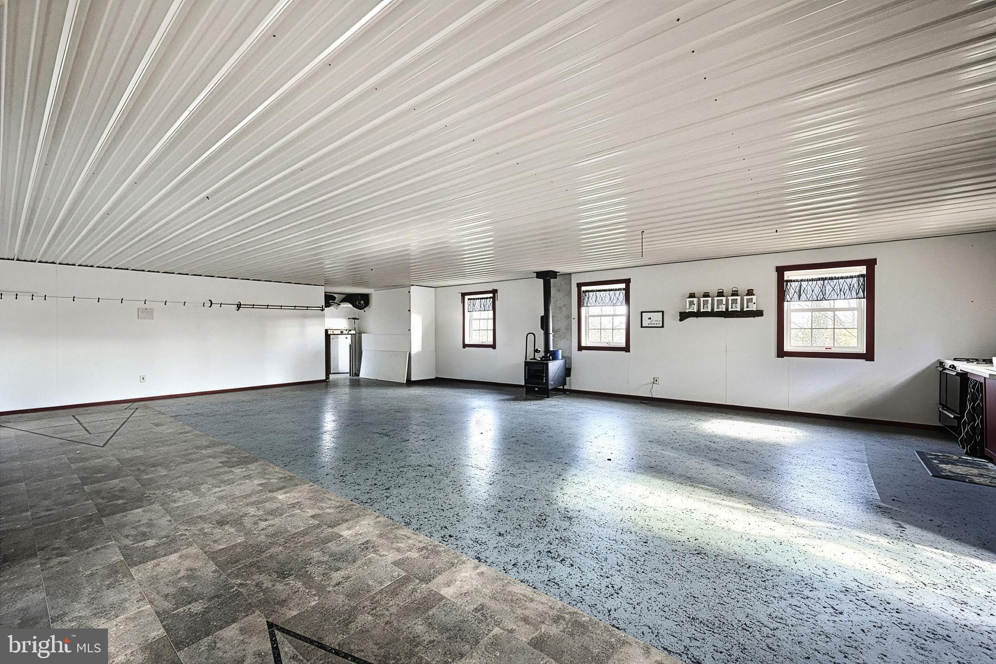 BROGUE - Residential