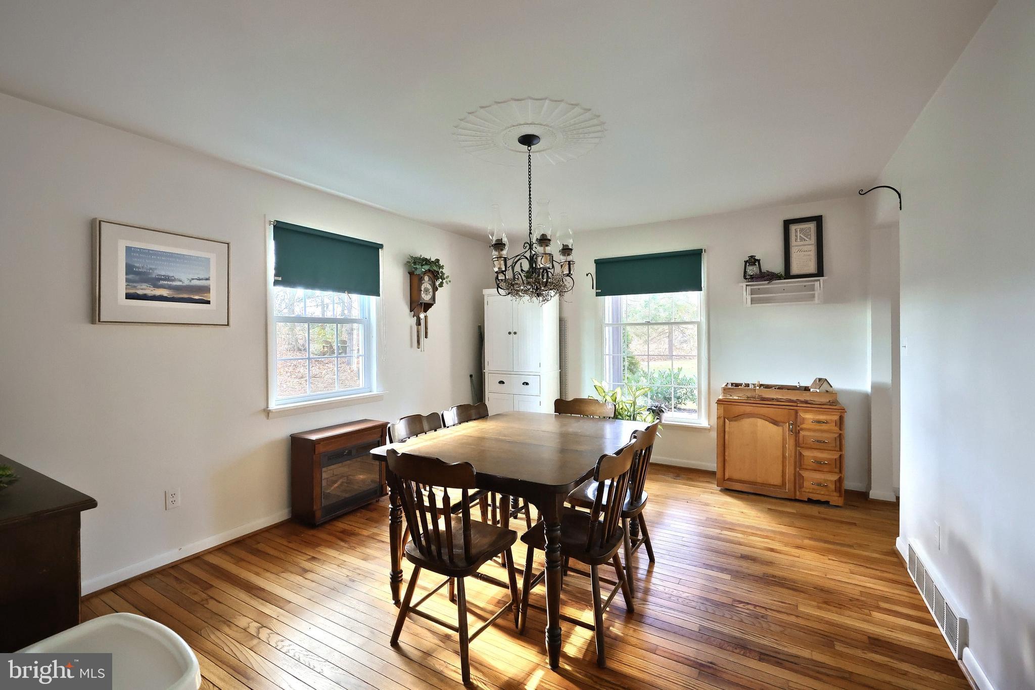 BROGUE - Residential