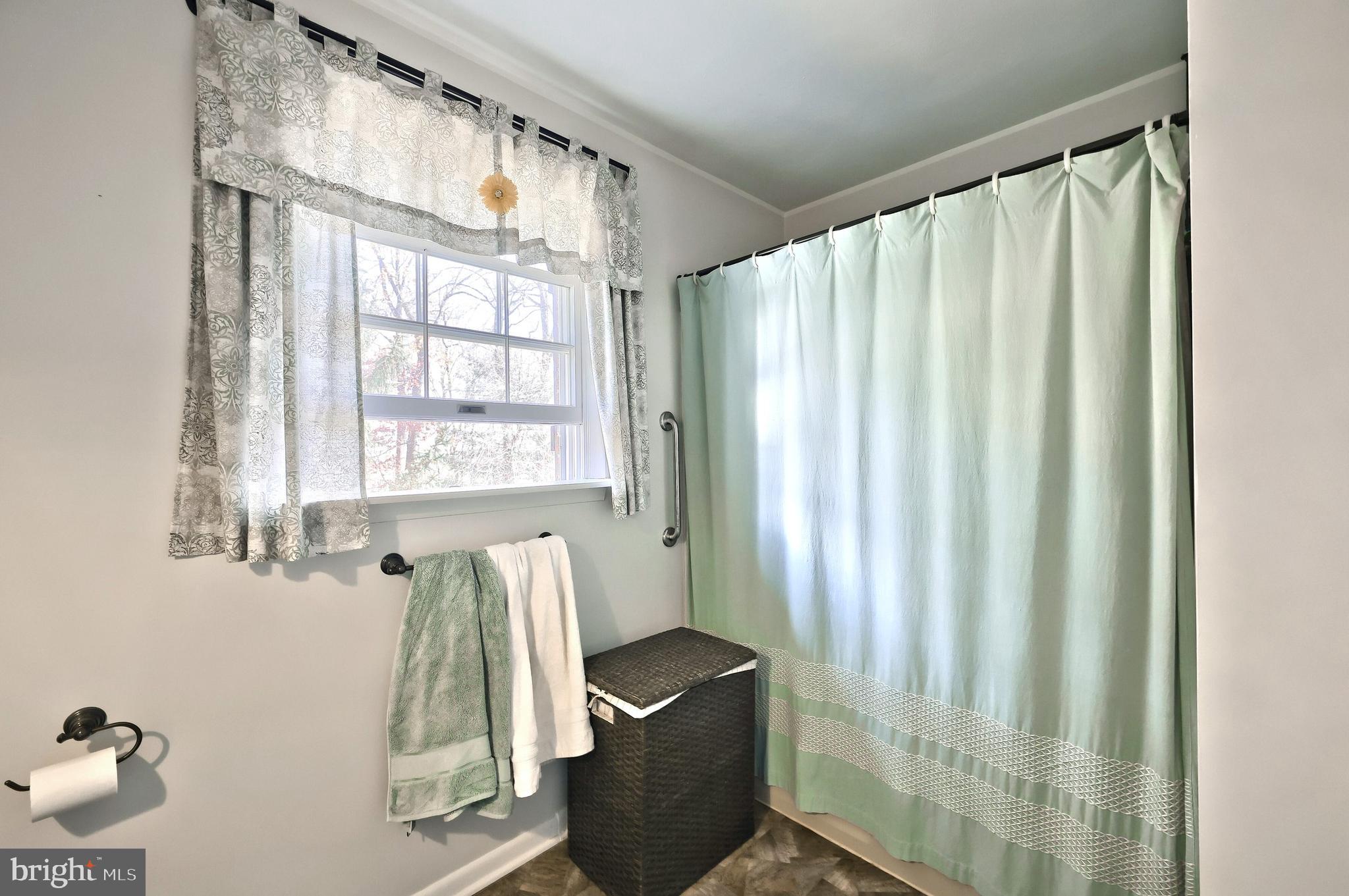 BROGUE - Residential