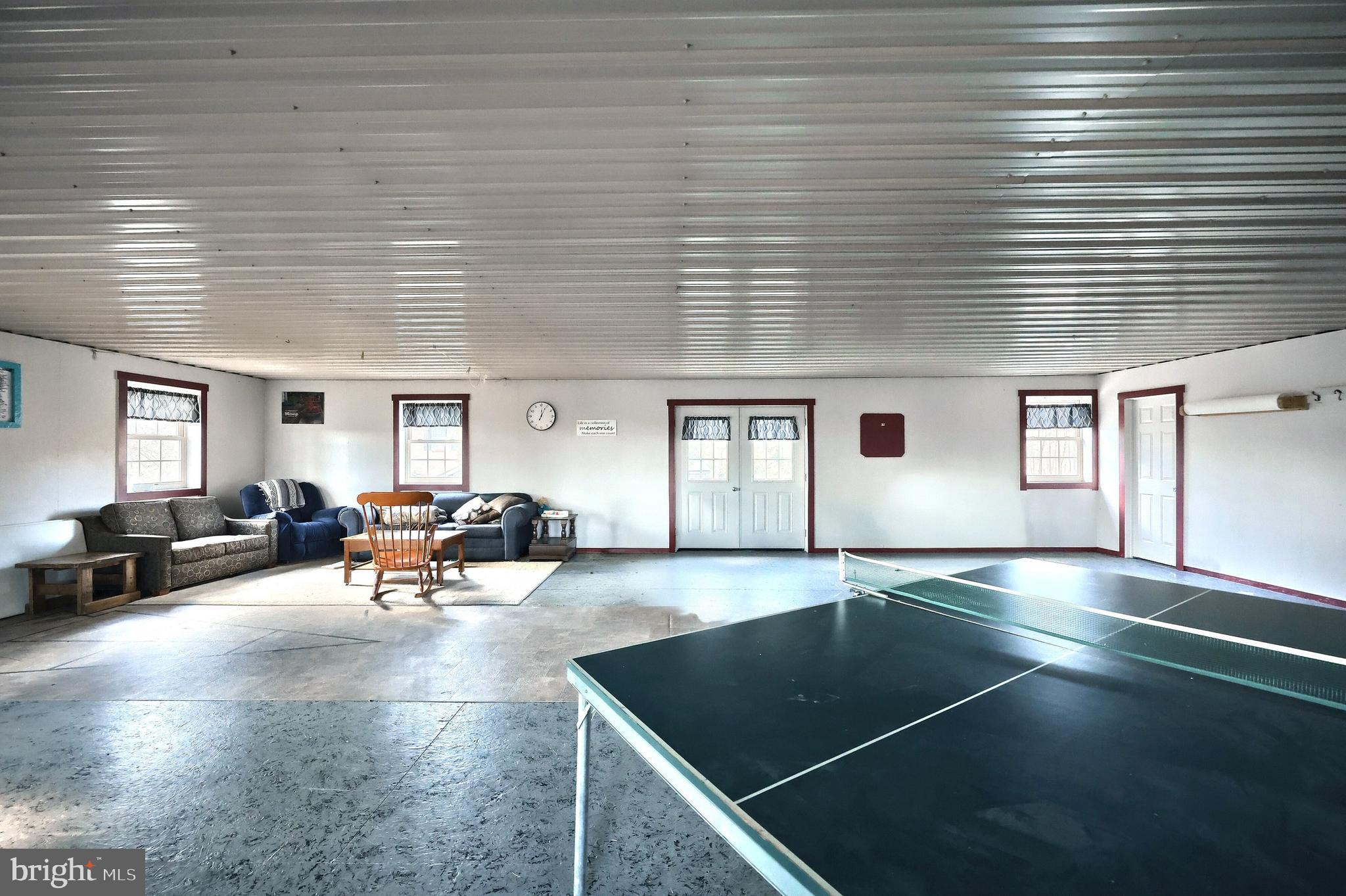 BROGUE - Residential