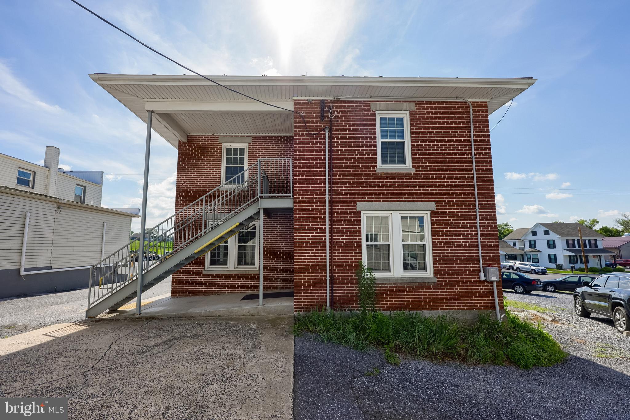 135 ROTHSVILLE STATION ROAD