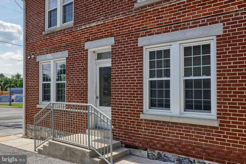 Photo of 135 Rothsville Station Road, LITITZ, PA 17543 (MLS # PALA2073340)