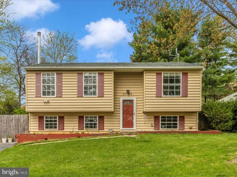 24704 Nickelby Drive, Damascus, MD MLS: MDMC2173018